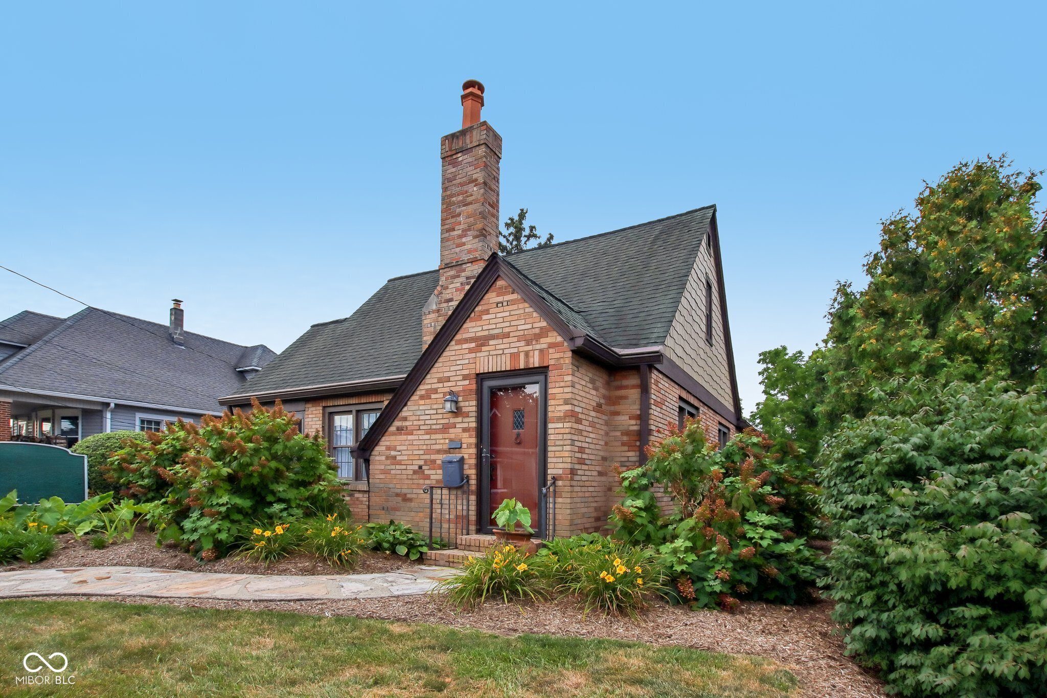 399 W Main Street