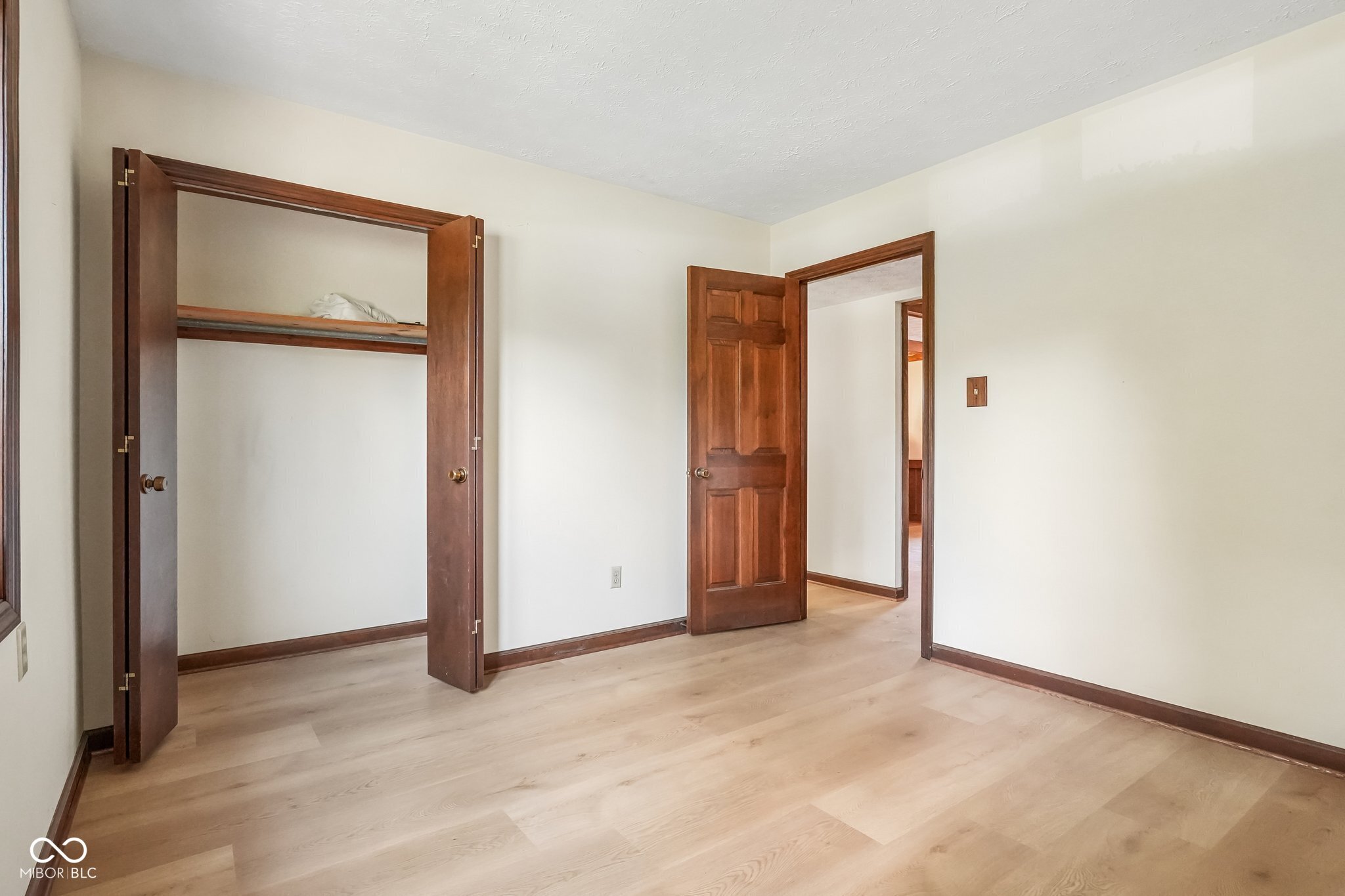 104 E Brunswick Avenue