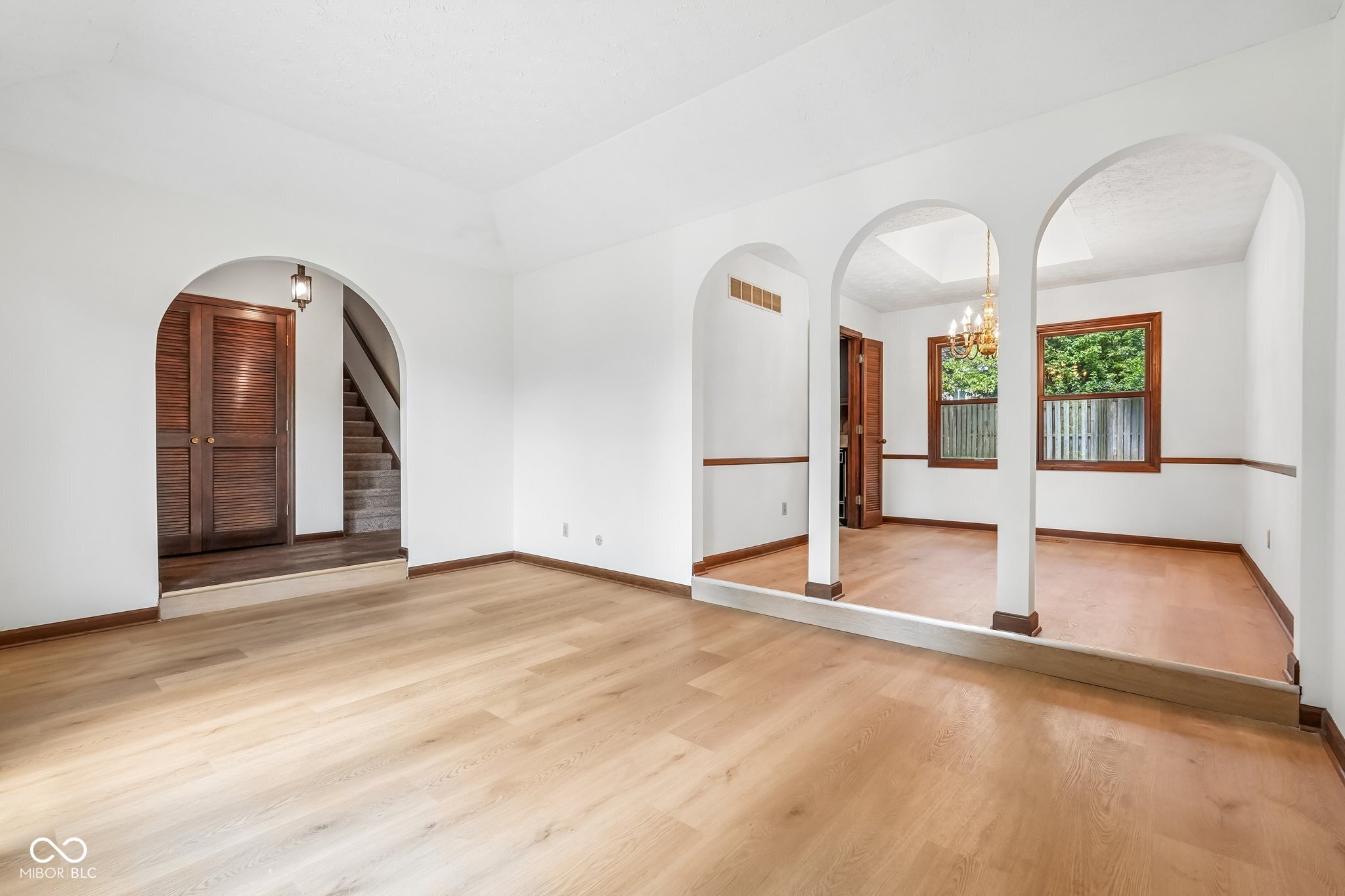 104 E Brunswick Avenue