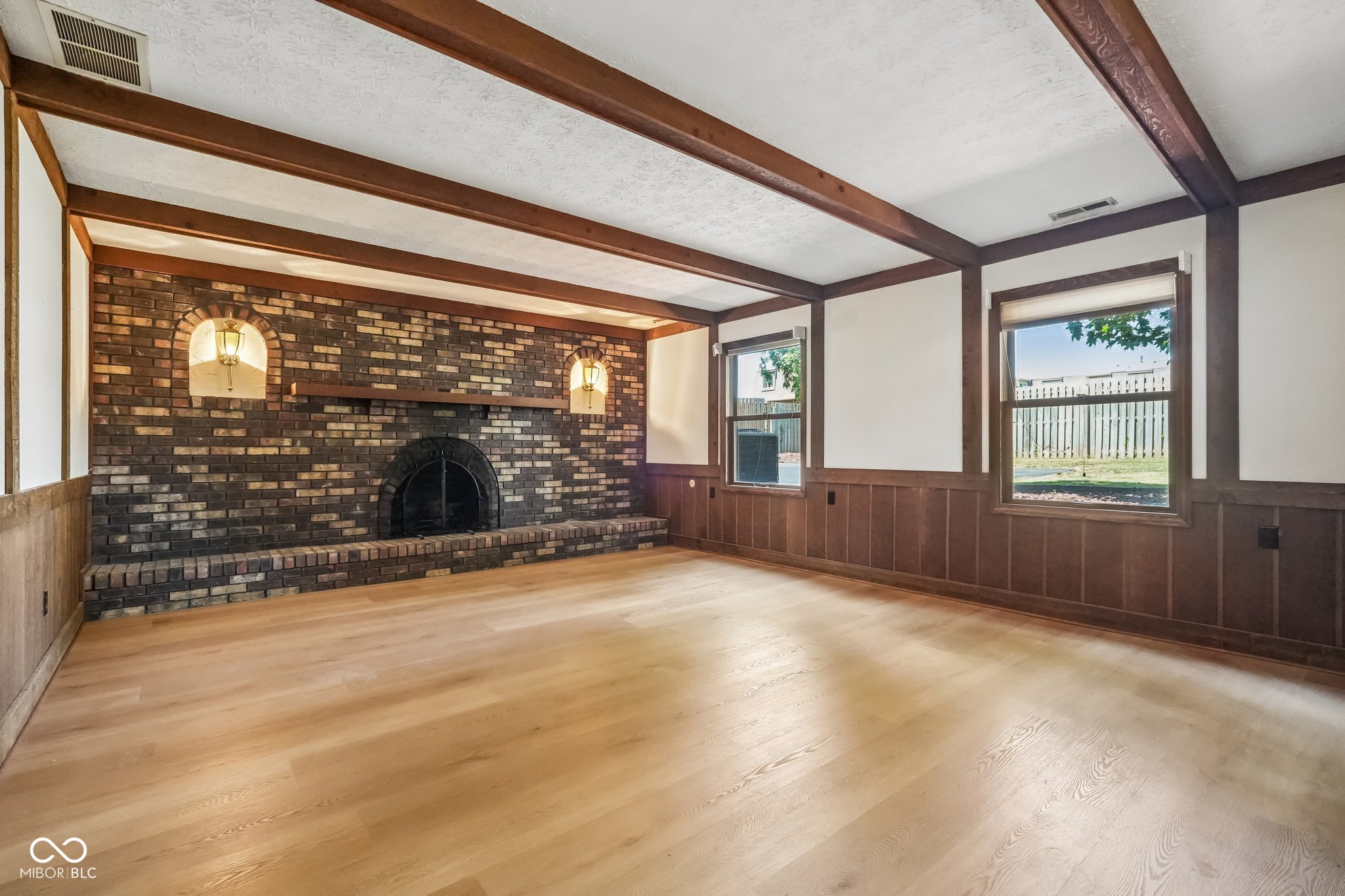 104 E Brunswick Avenue
