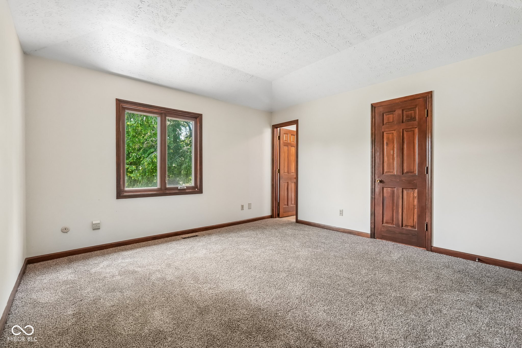 104 E Brunswick Avenue