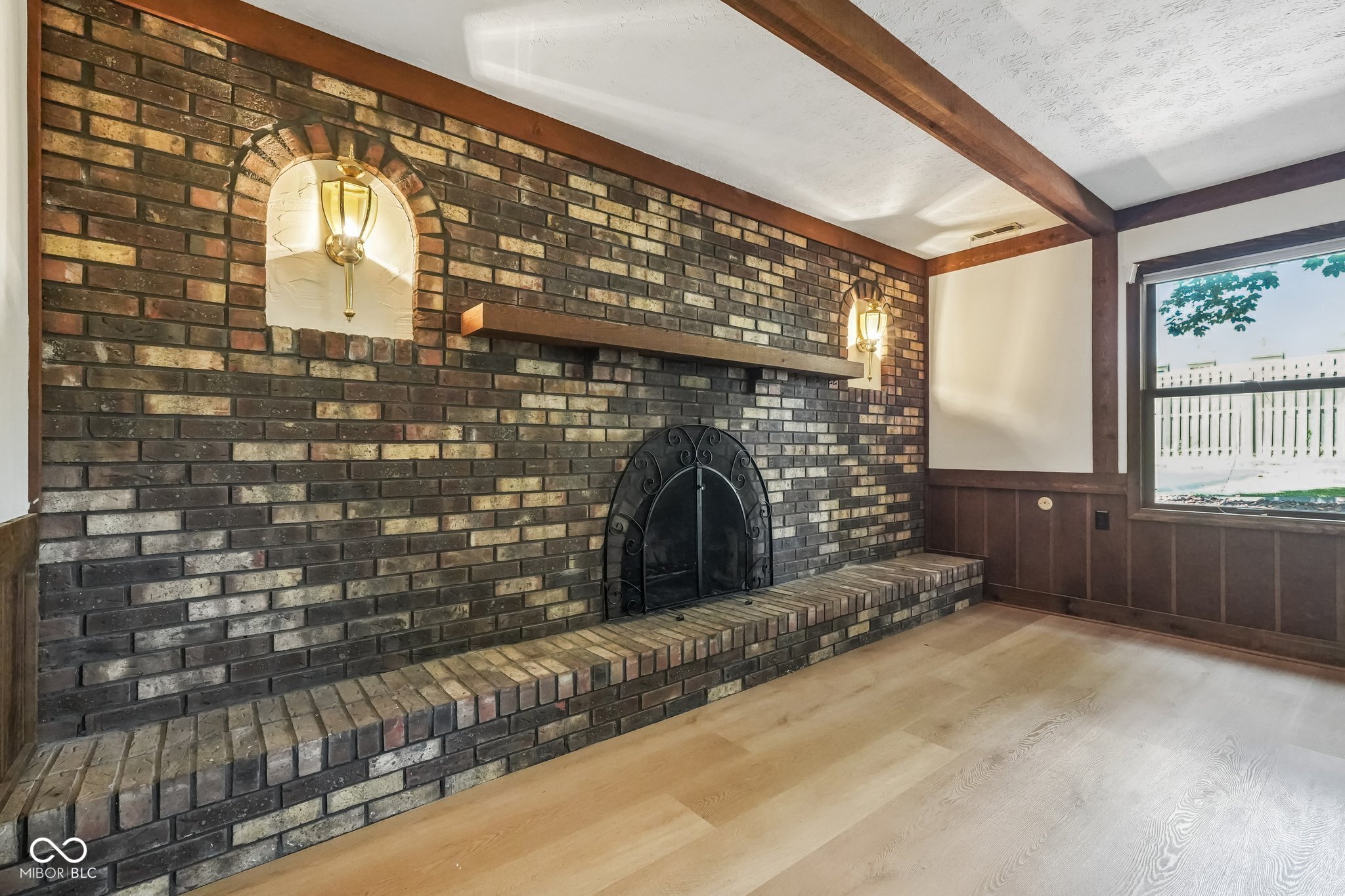 104 E Brunswick Avenue