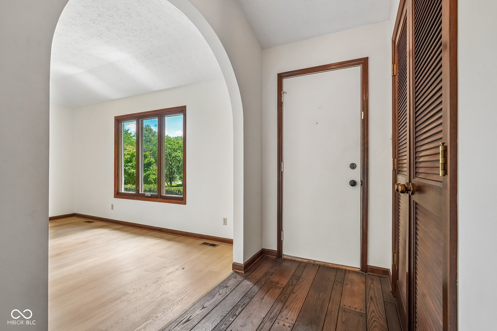 104 E Brunswick Avenue