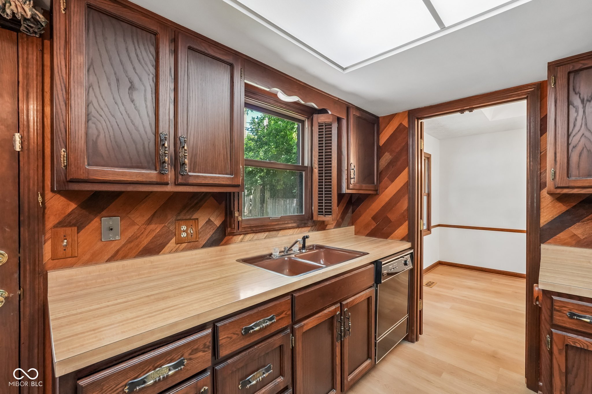 104 E Brunswick Avenue