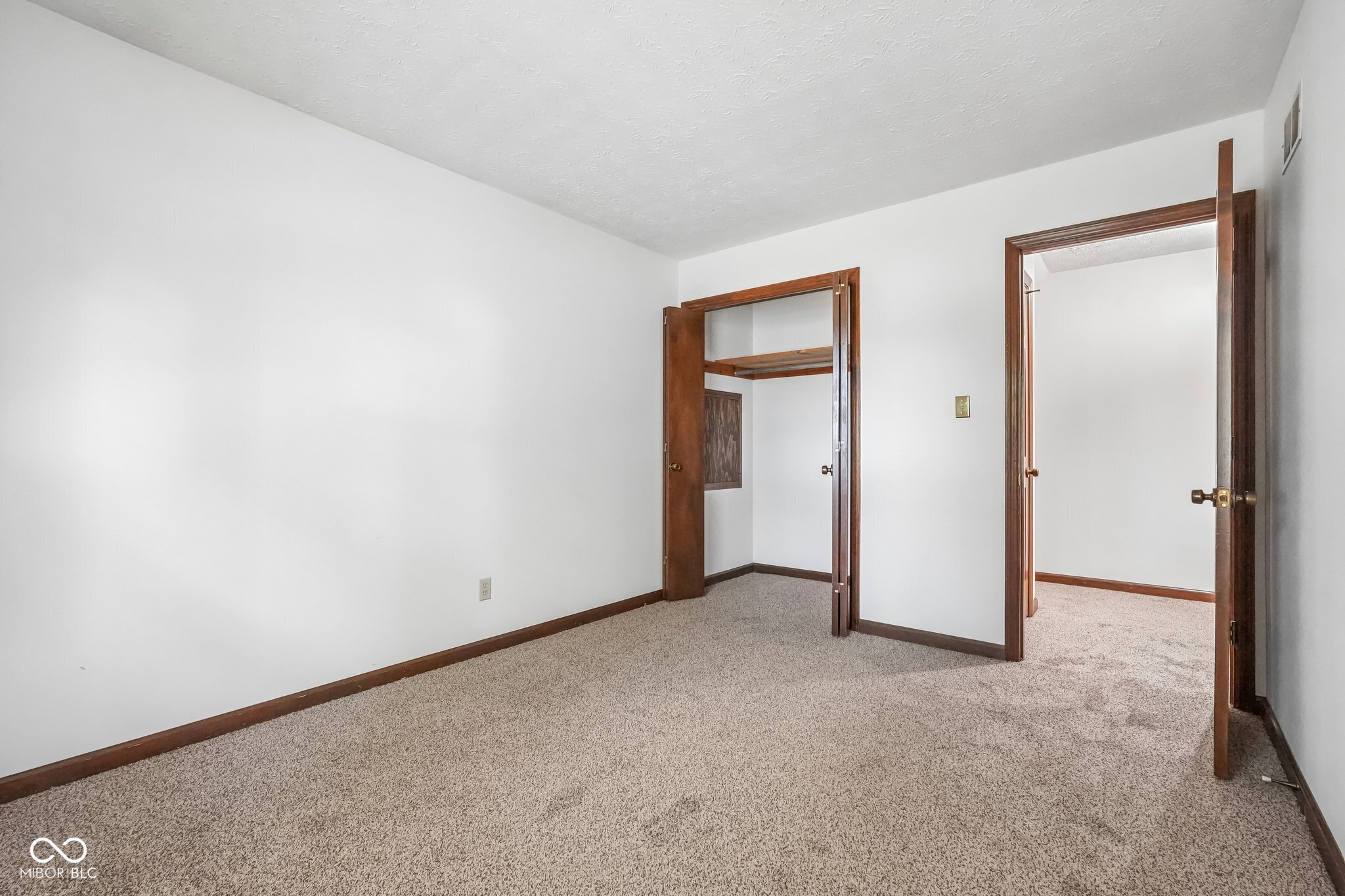 104 E Brunswick Avenue