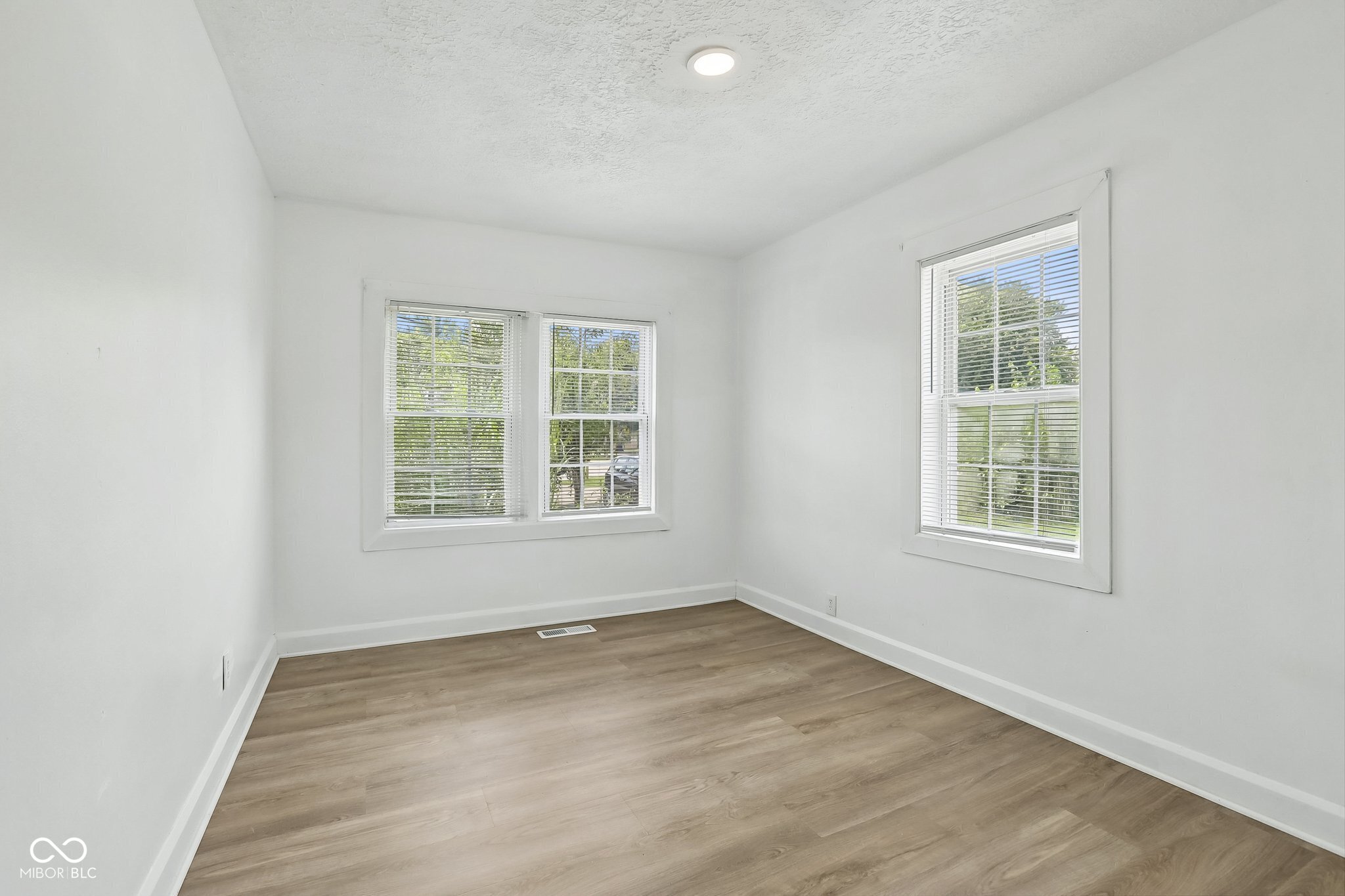 5670 W Mooresville Road