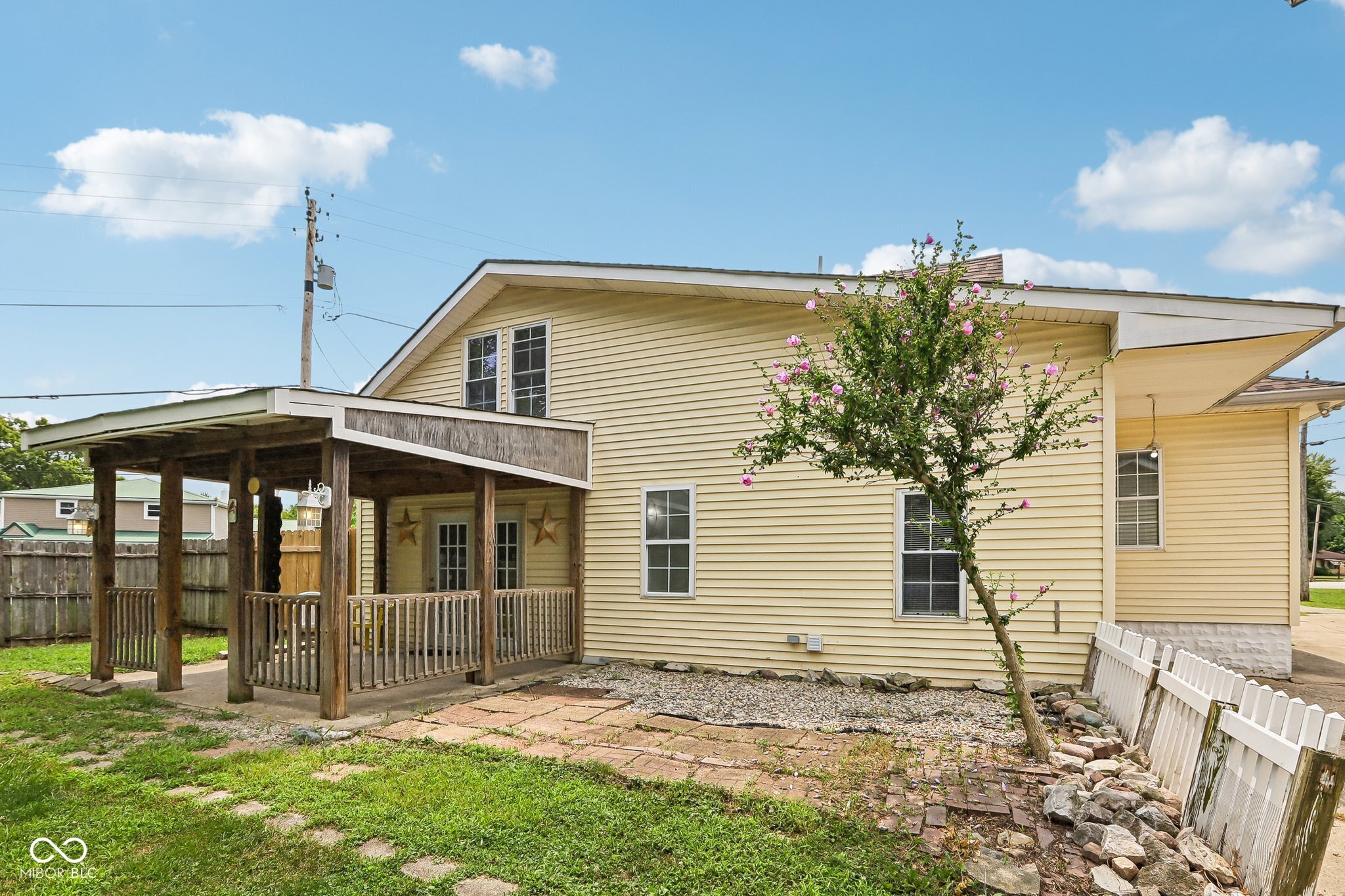 5670 W Mooresville Road
