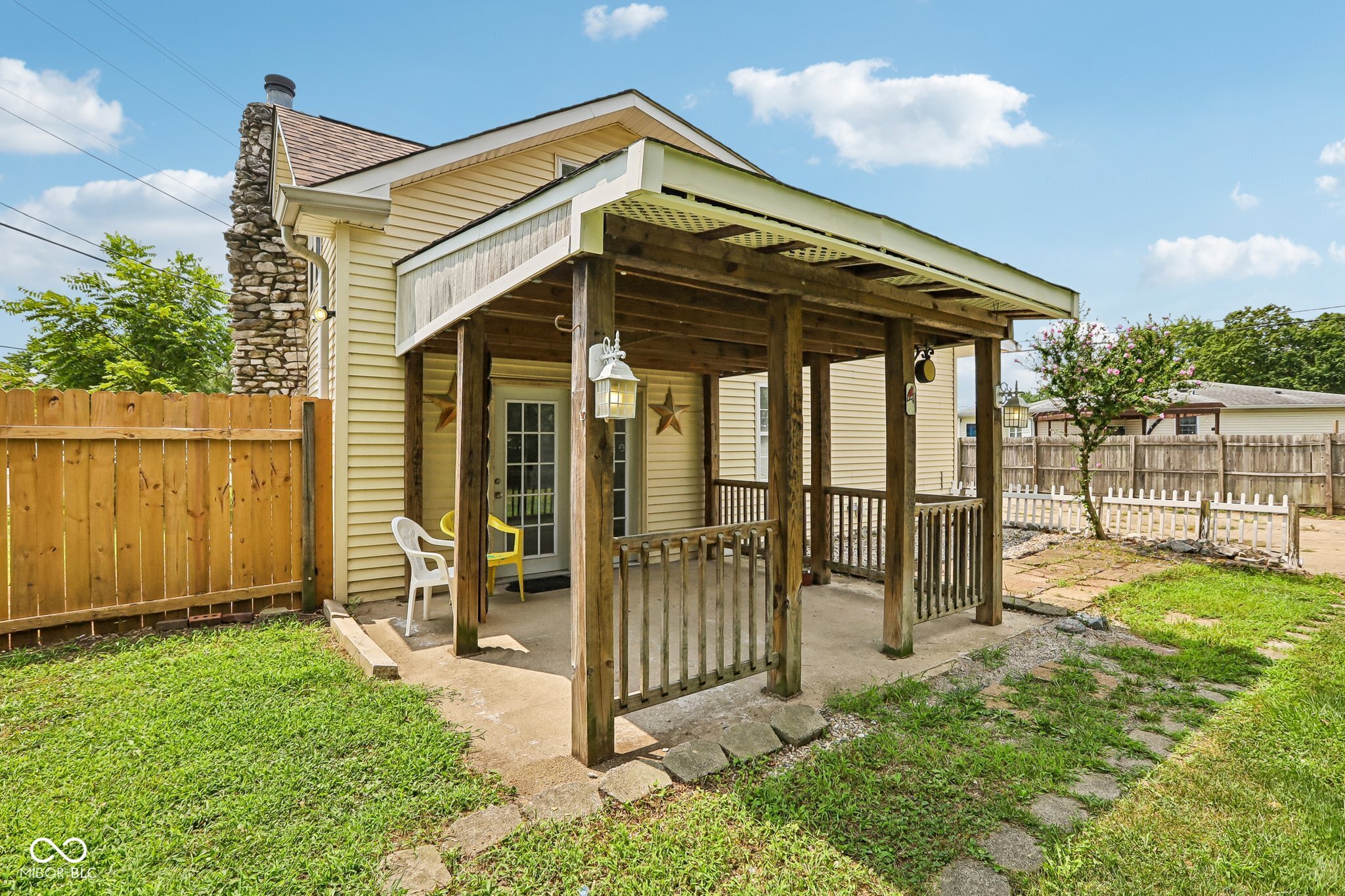 5670 W Mooresville Road