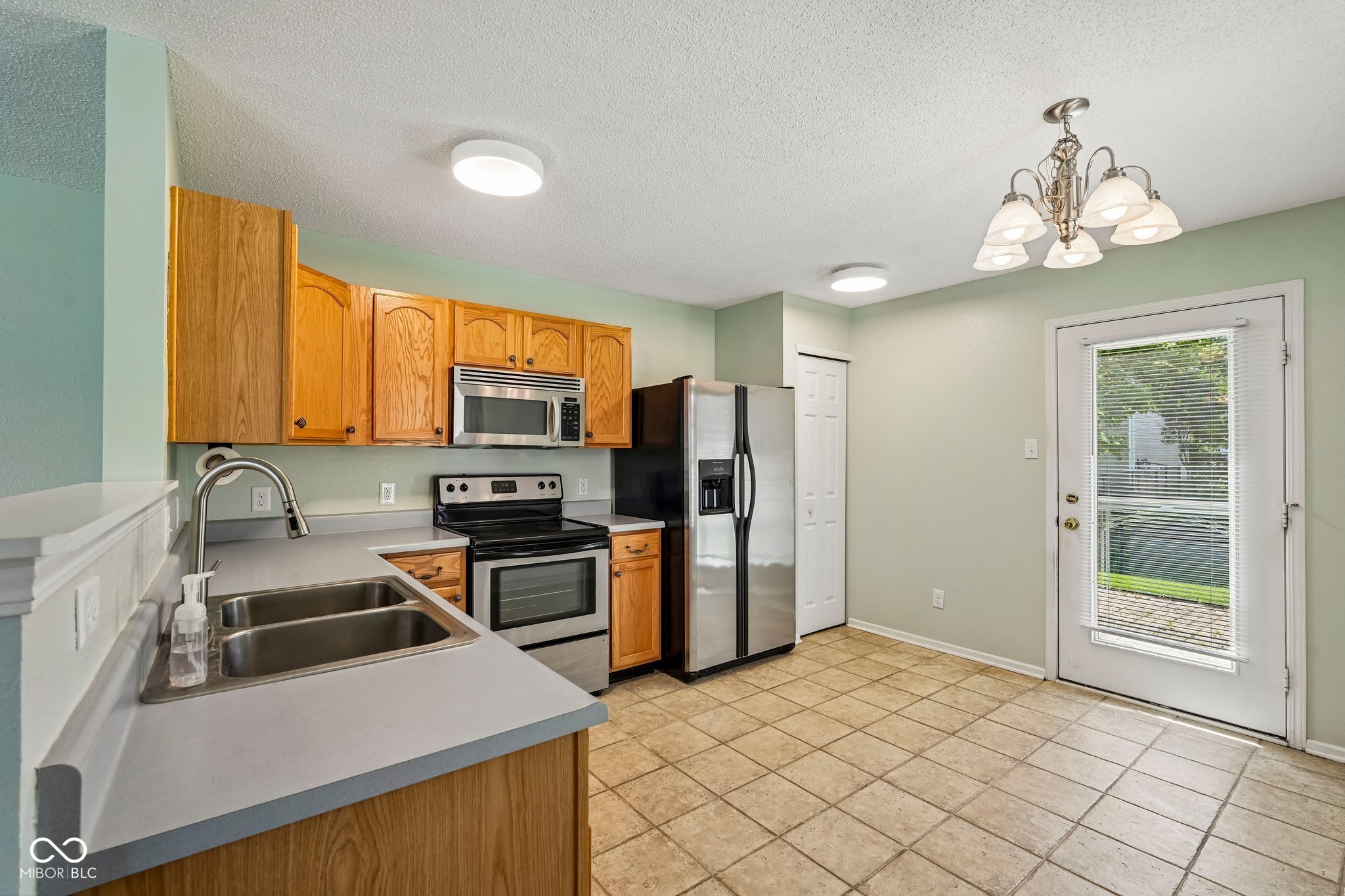 1754 Elijah Blue Drive