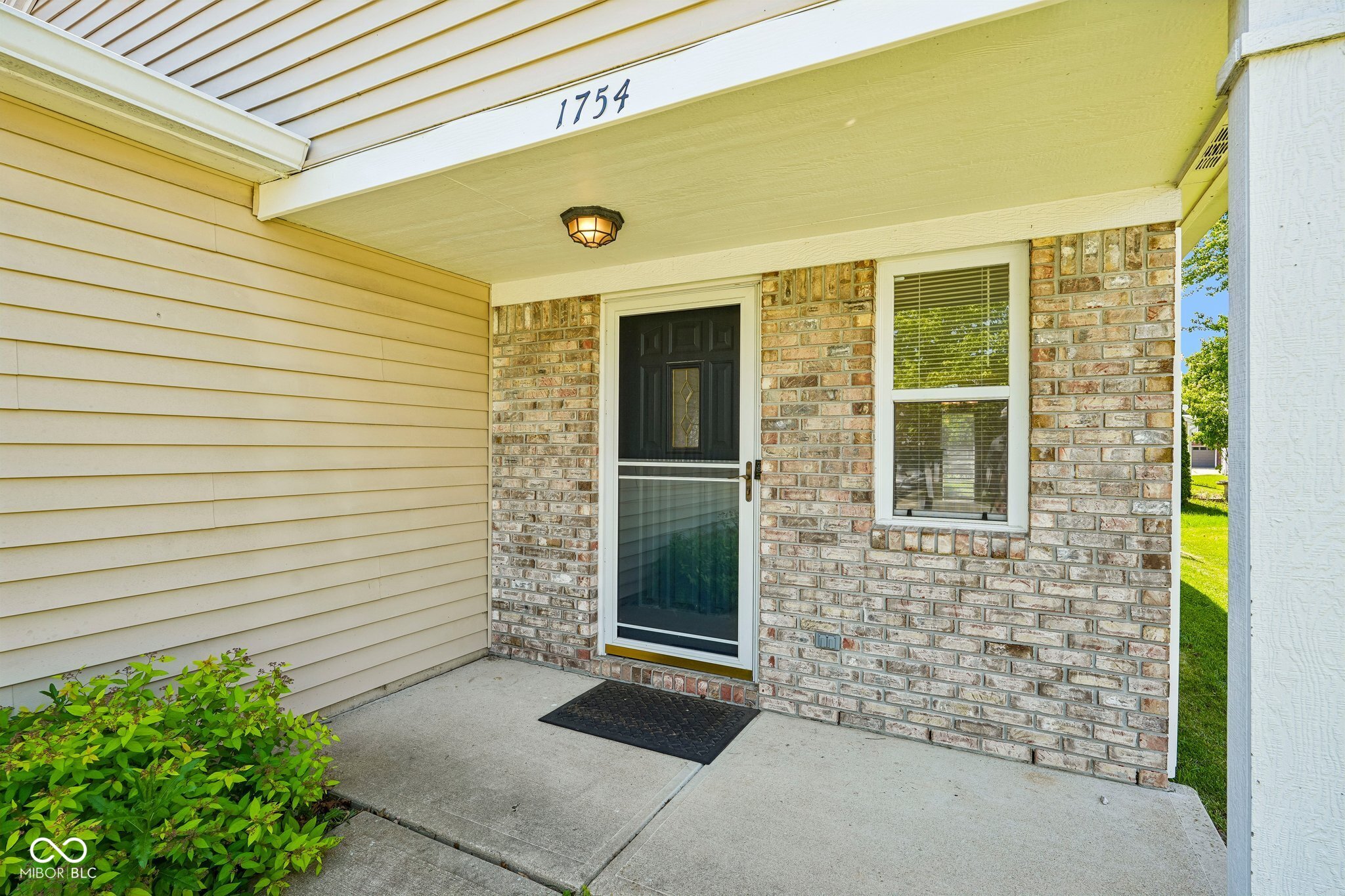 1754 Elijah Blue Drive