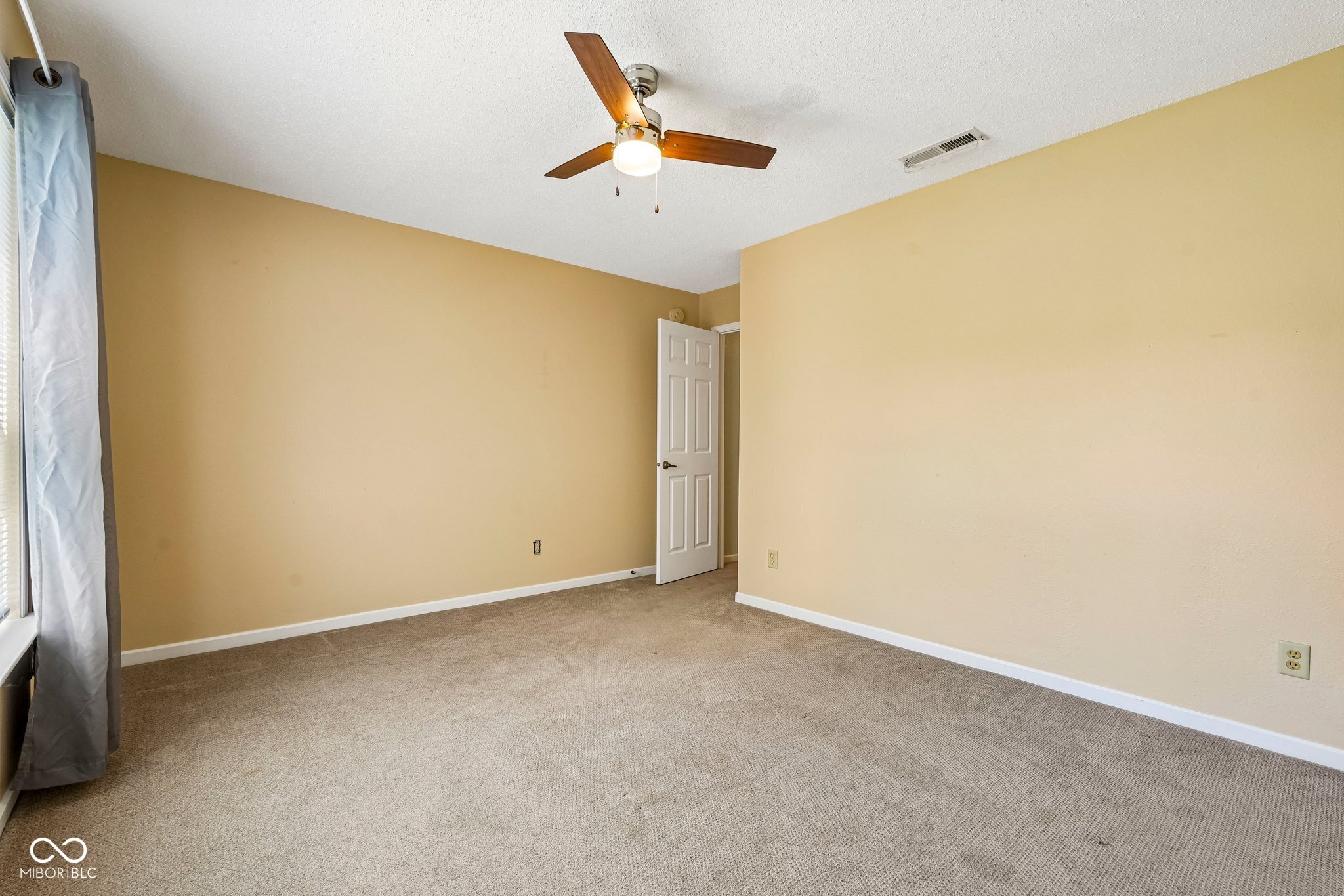 1754 Elijah Blue Drive