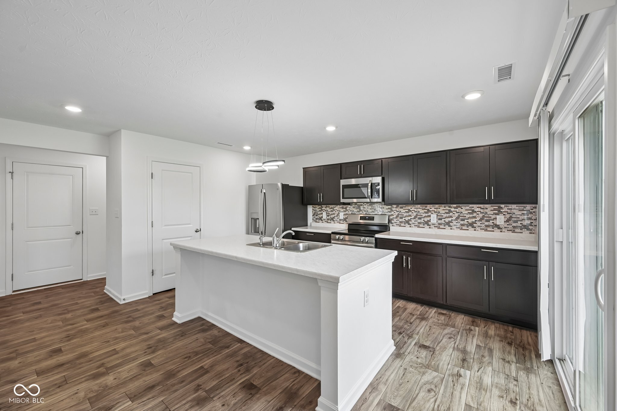 1612 N Regatta Drive