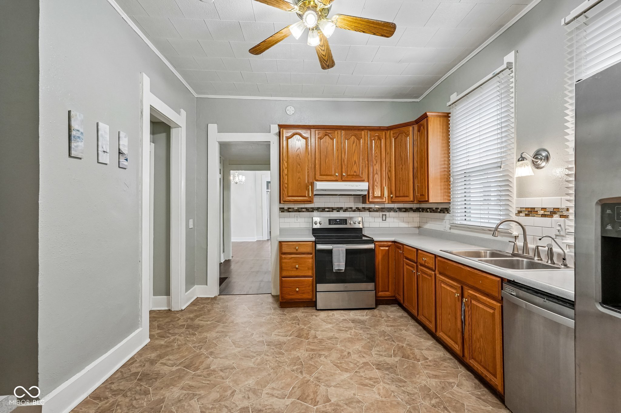321 W Mechanic Street