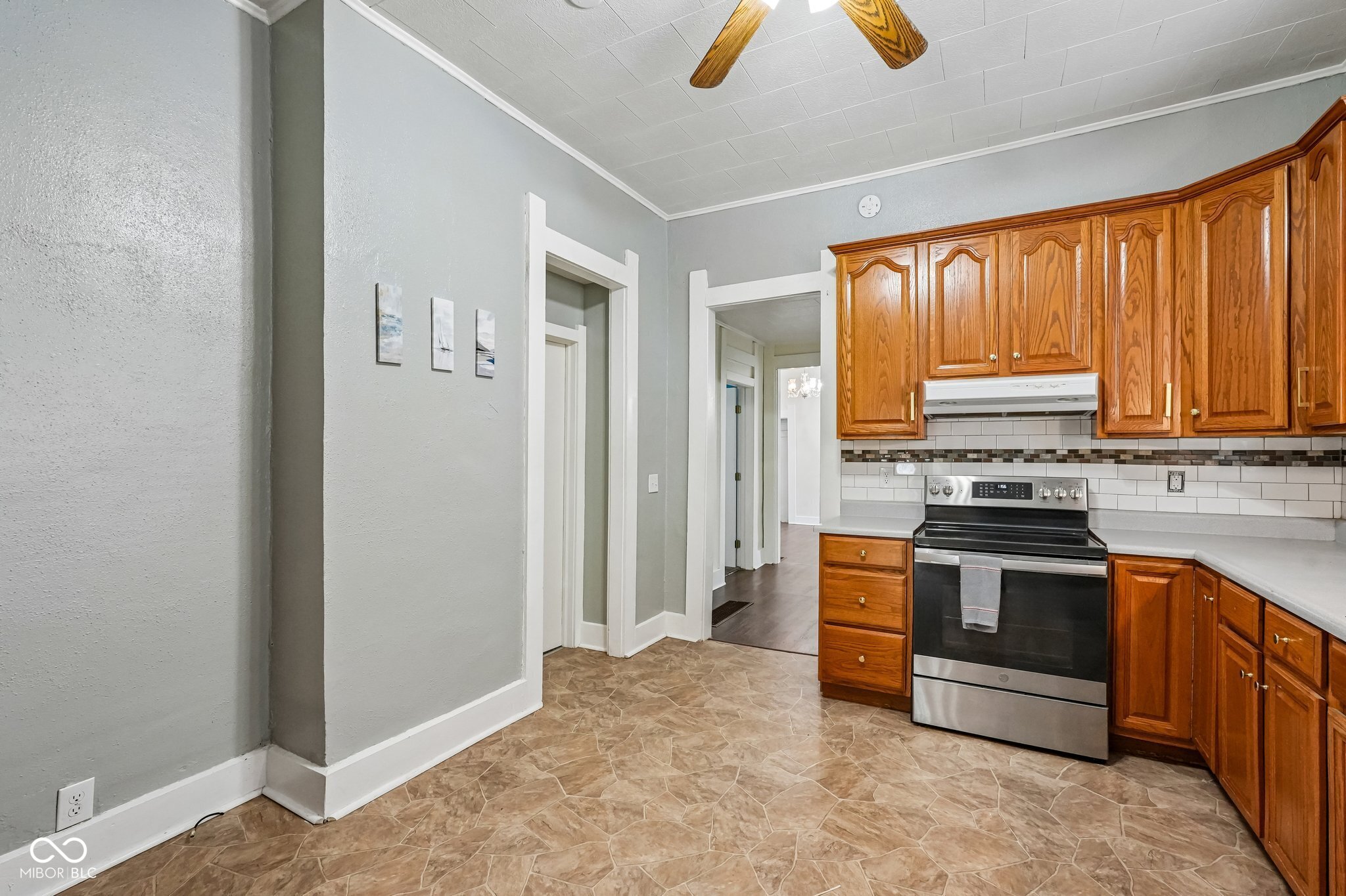 321 W Mechanic Street
