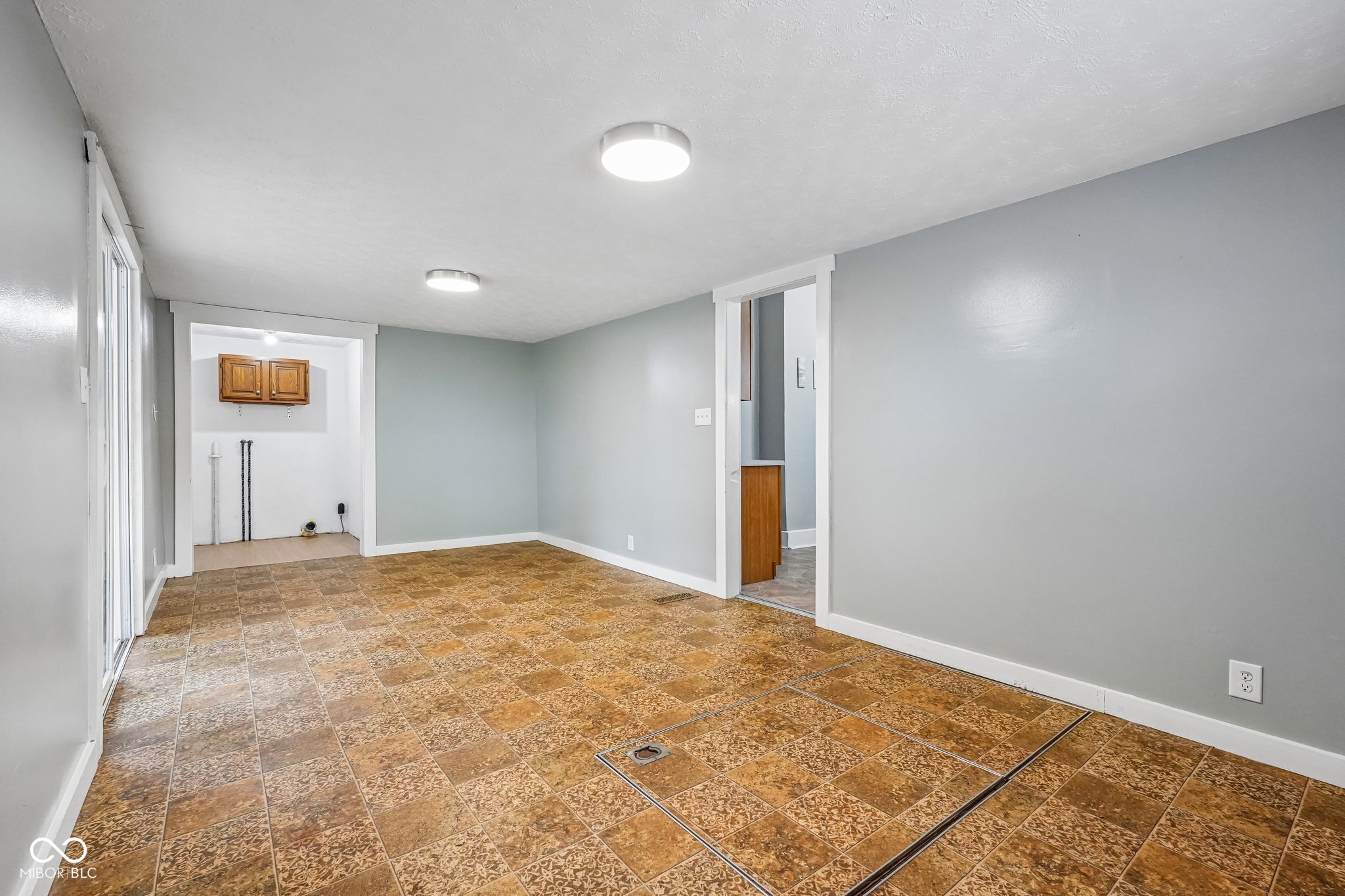 321 W Mechanic Street