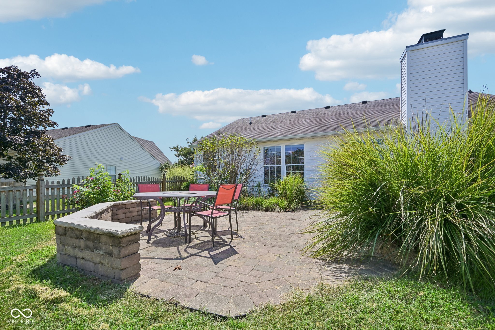 1098 Springwater Circle