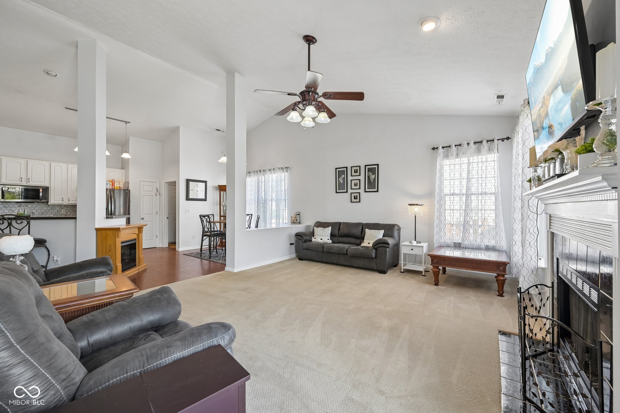 1098 Springwater Circle