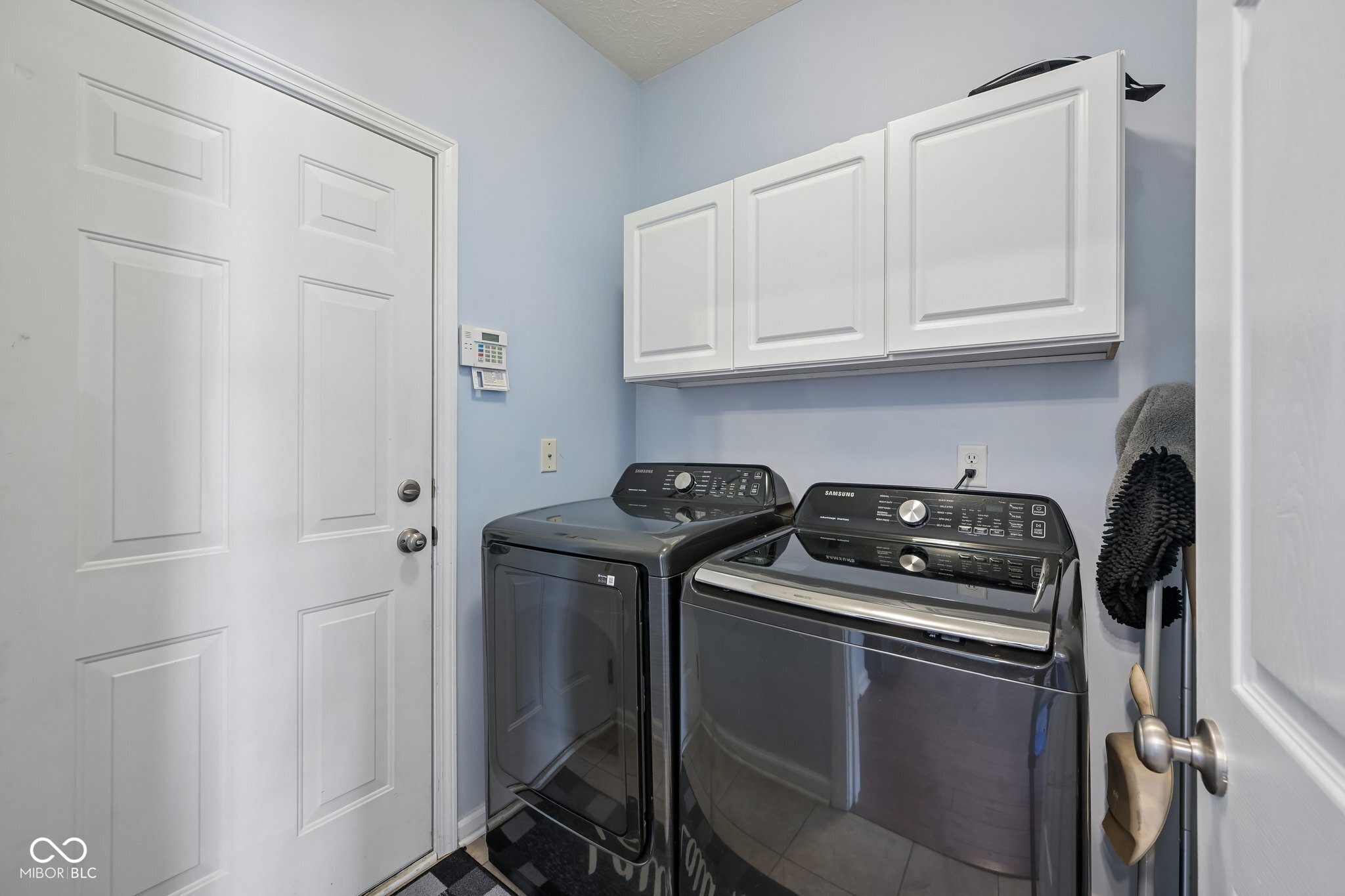 1098 Springwater Circle