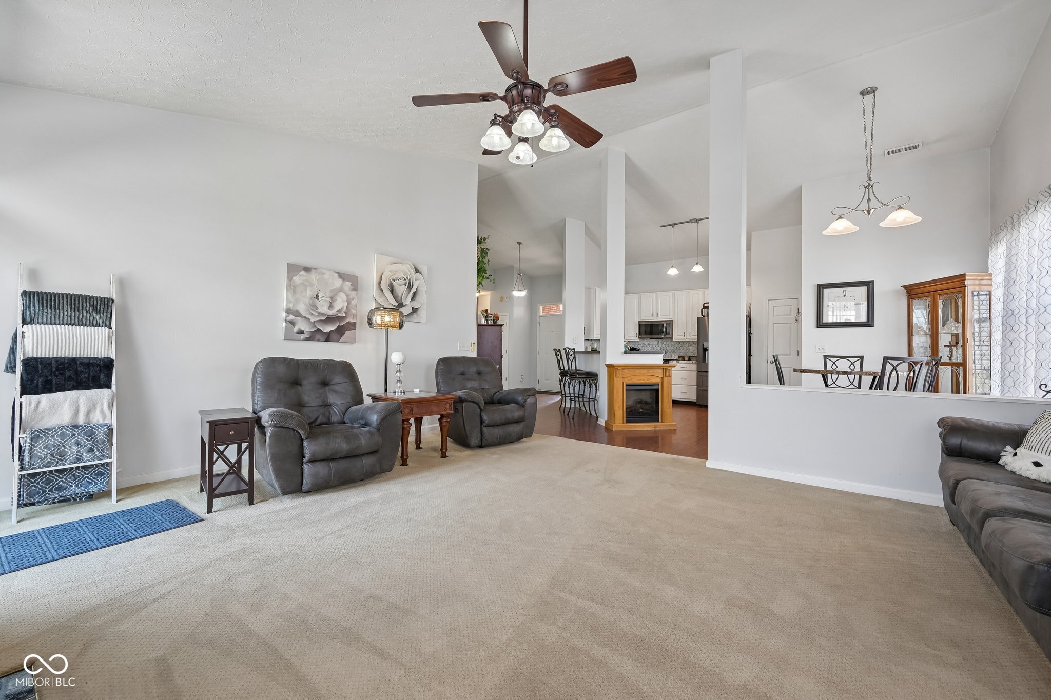 1098 Springwater Circle