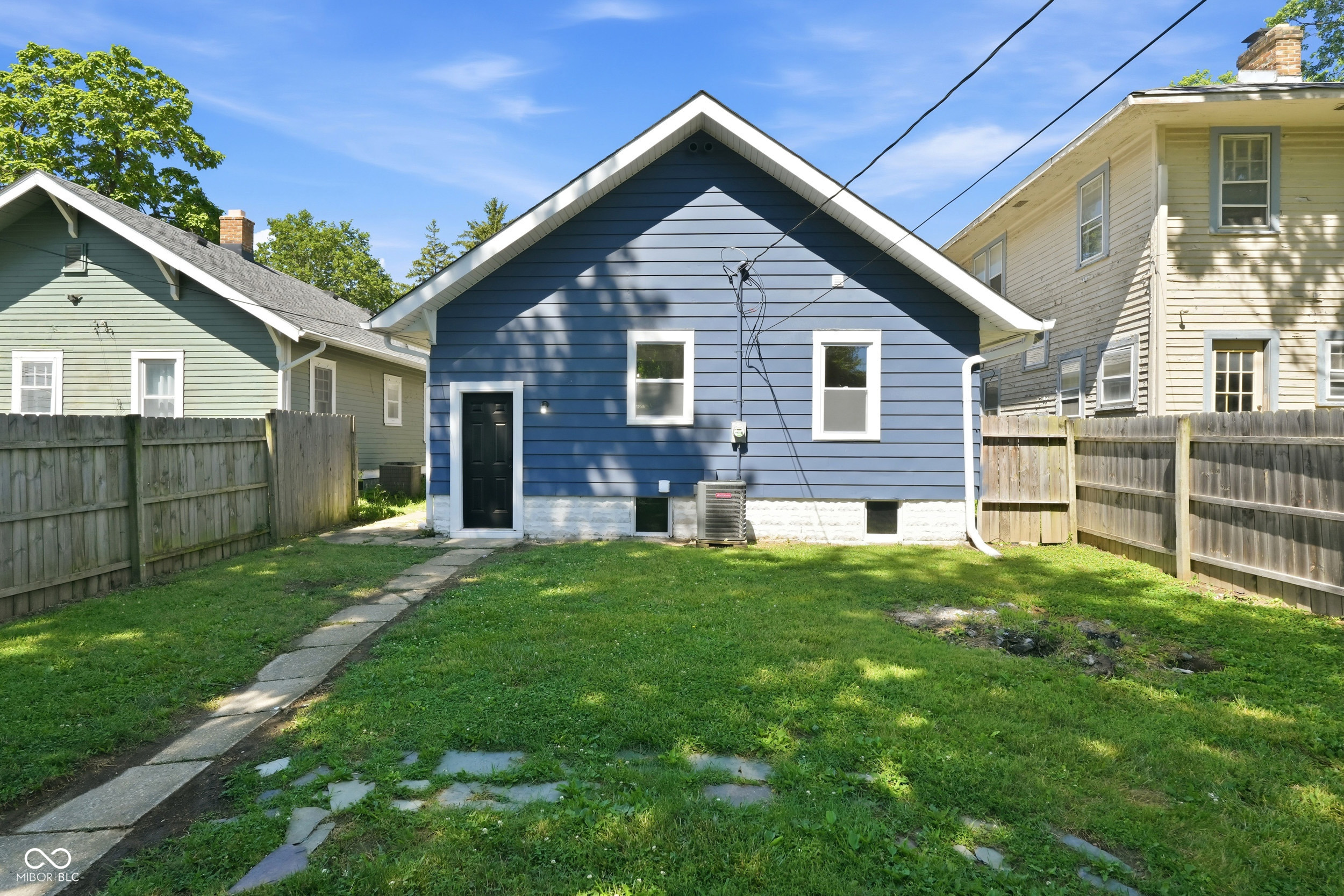 609 N Emerson Avenue
