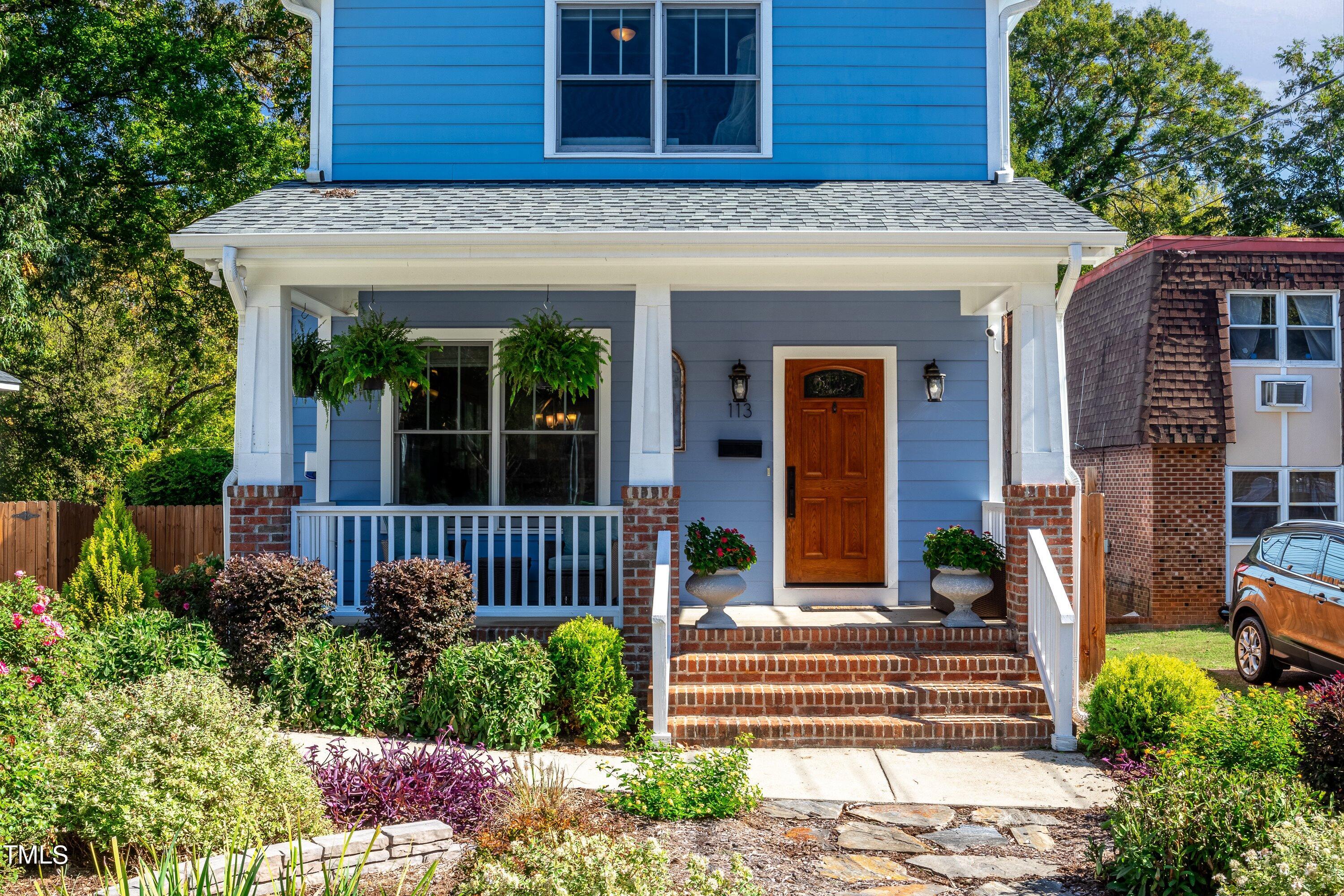 113 Bart Street