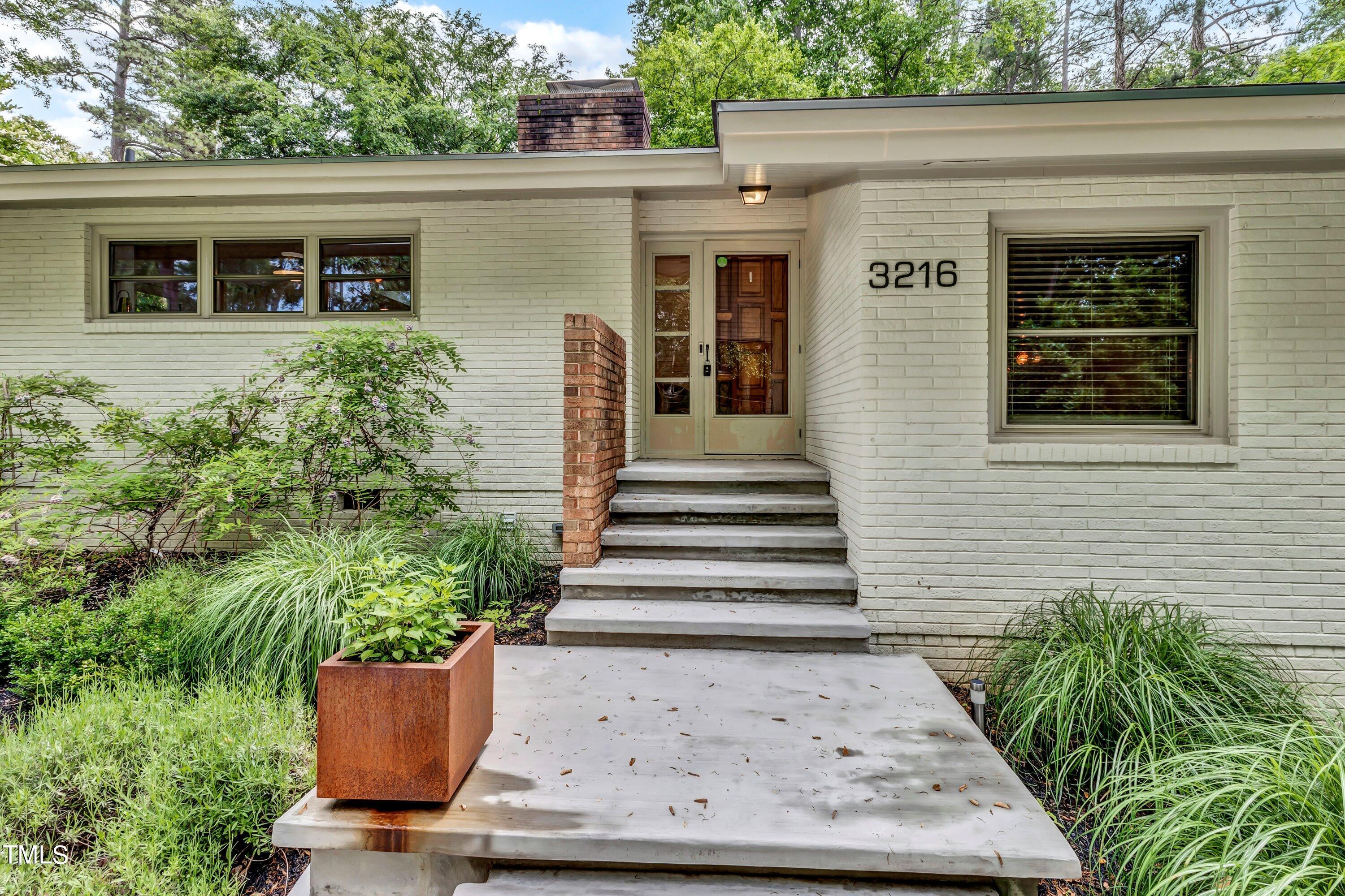 3216 Milton Road