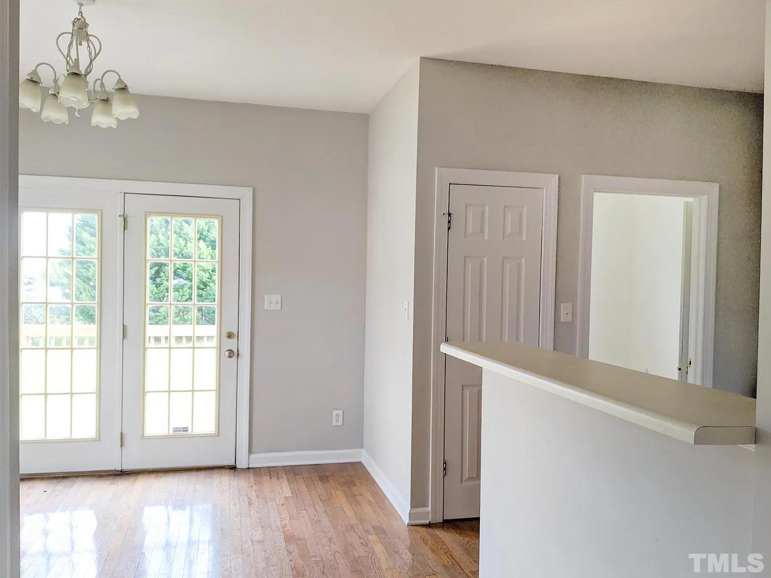 2701 Lead Crystal Court