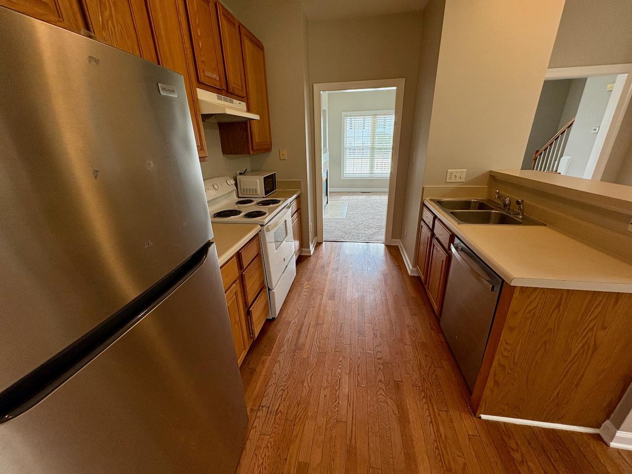 2701 Lead Crystal Court