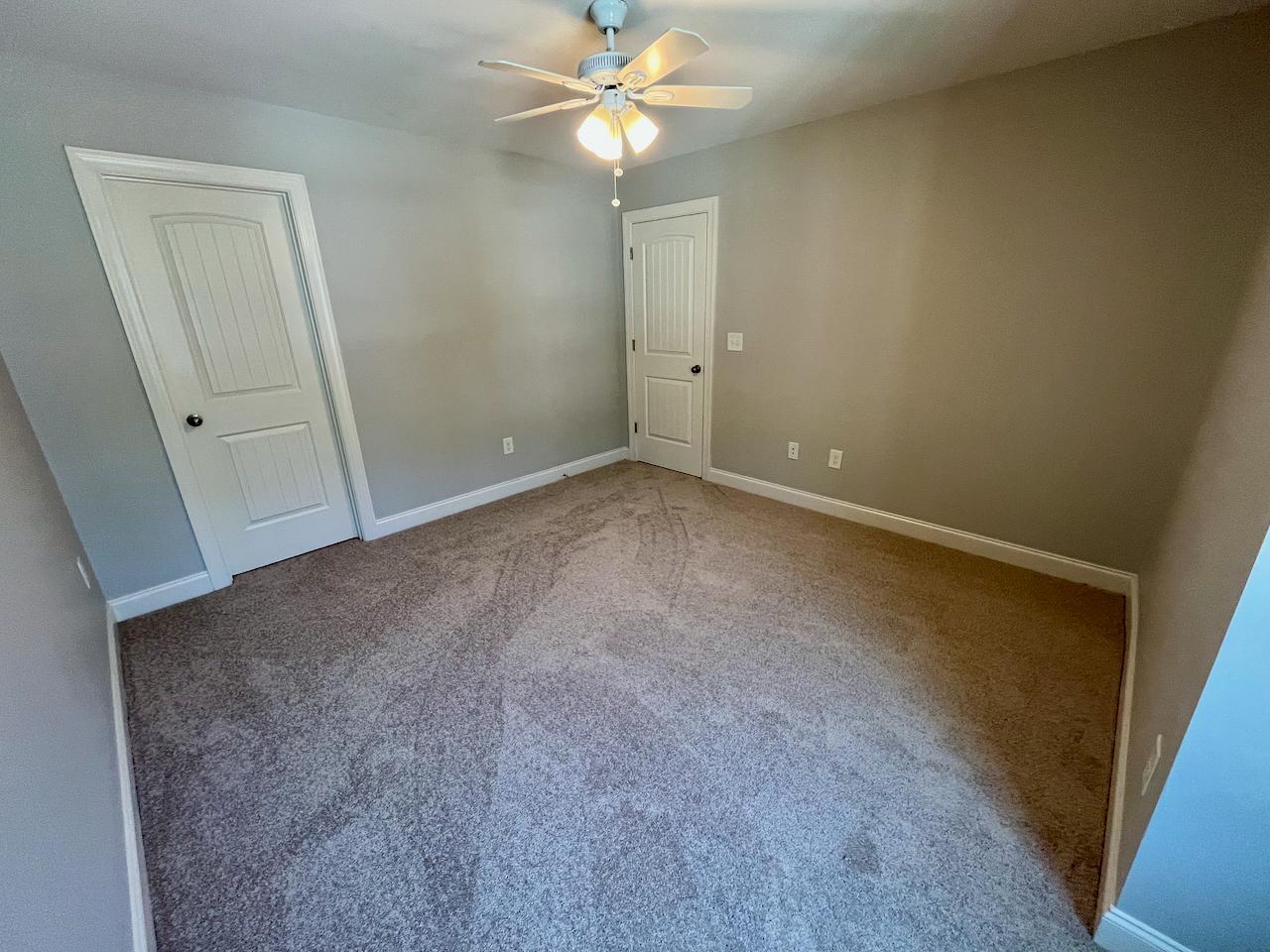 1049 Monmouth Loop