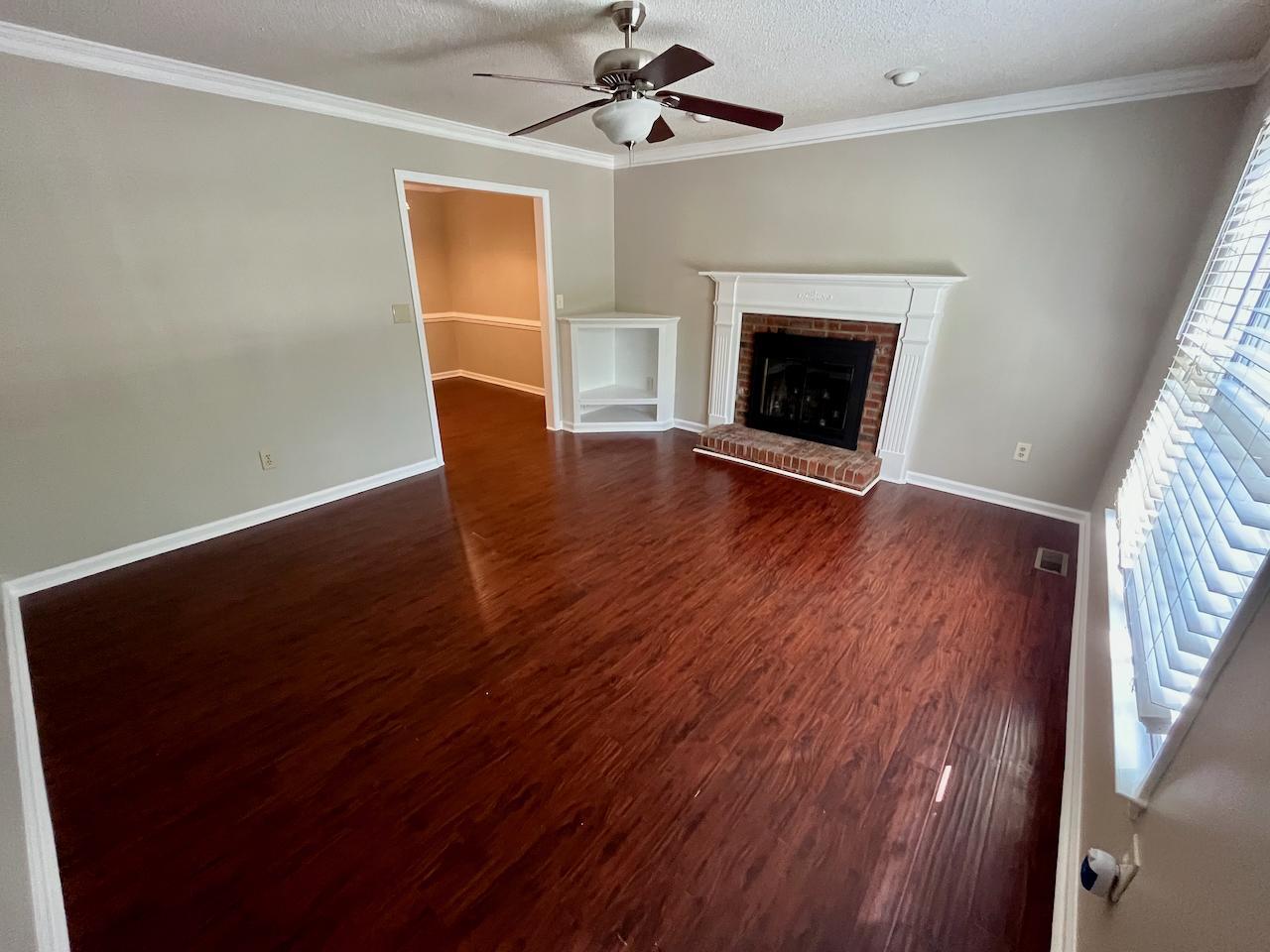 102 Flintlock Court