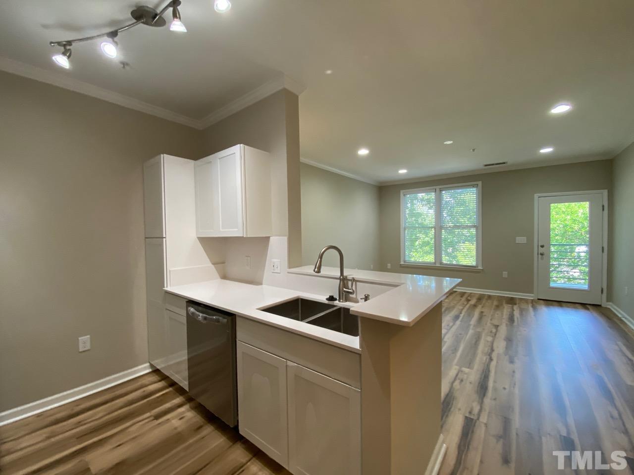 720 N Person Street # 206