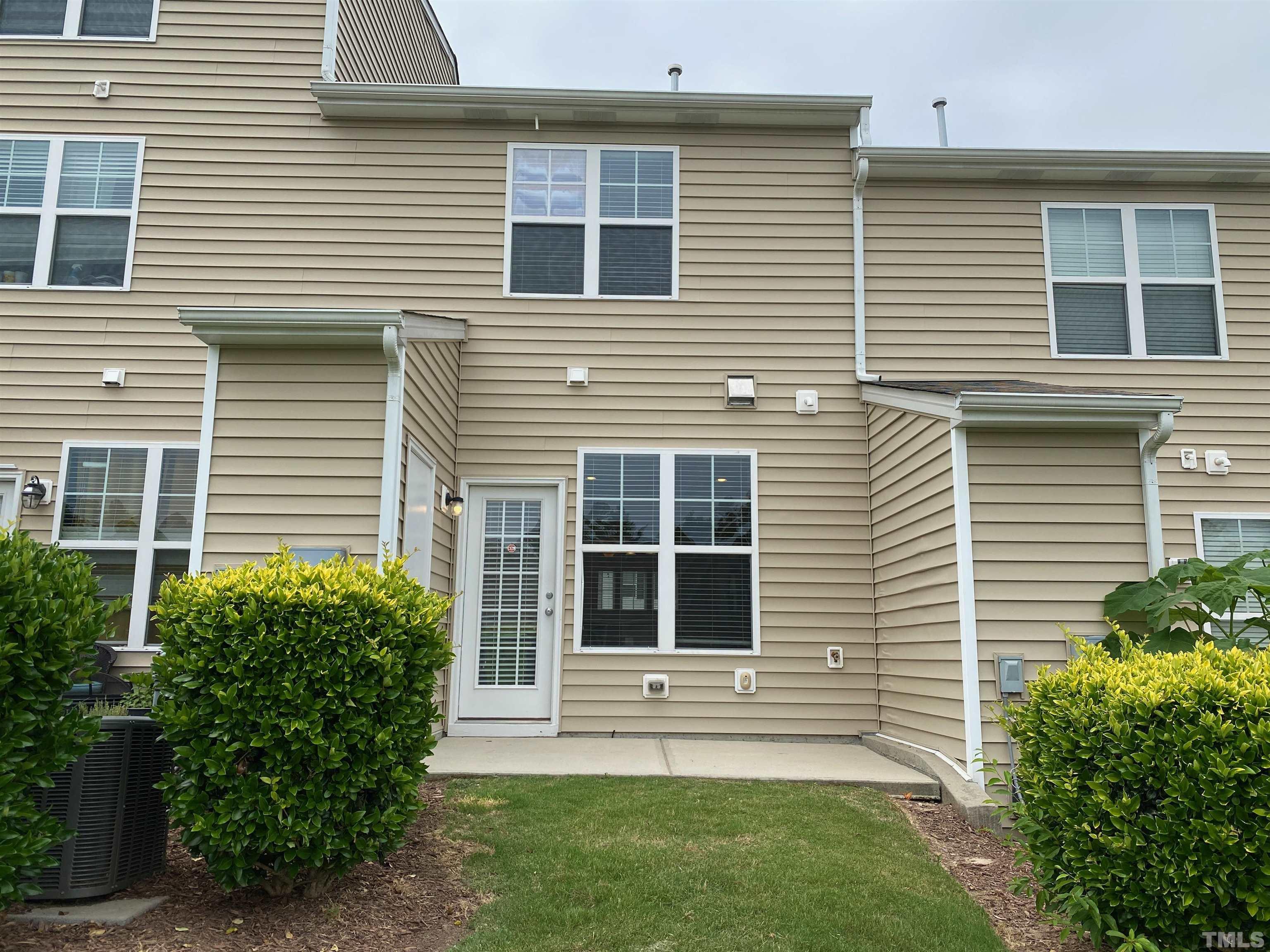 100 Stratford Lakes Drive # 341