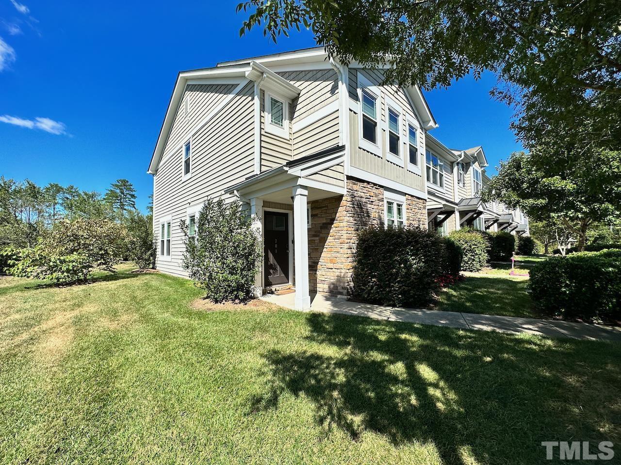 301 Carthage Court