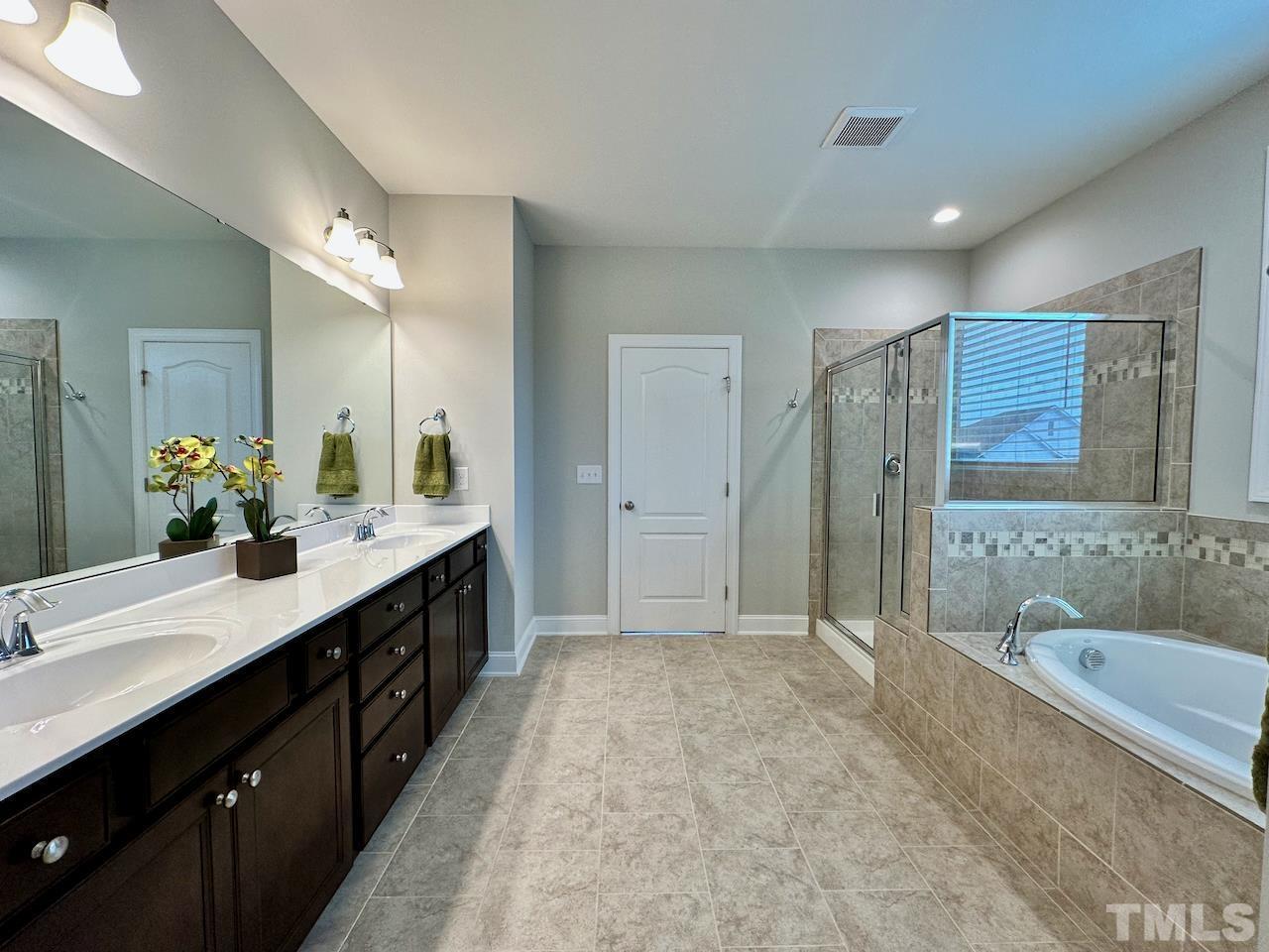 2204 Stillness Pond Lane