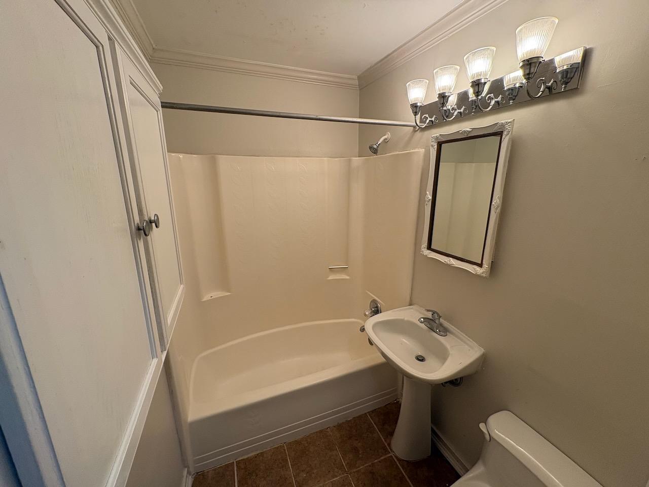 620 Glenbrook Drive