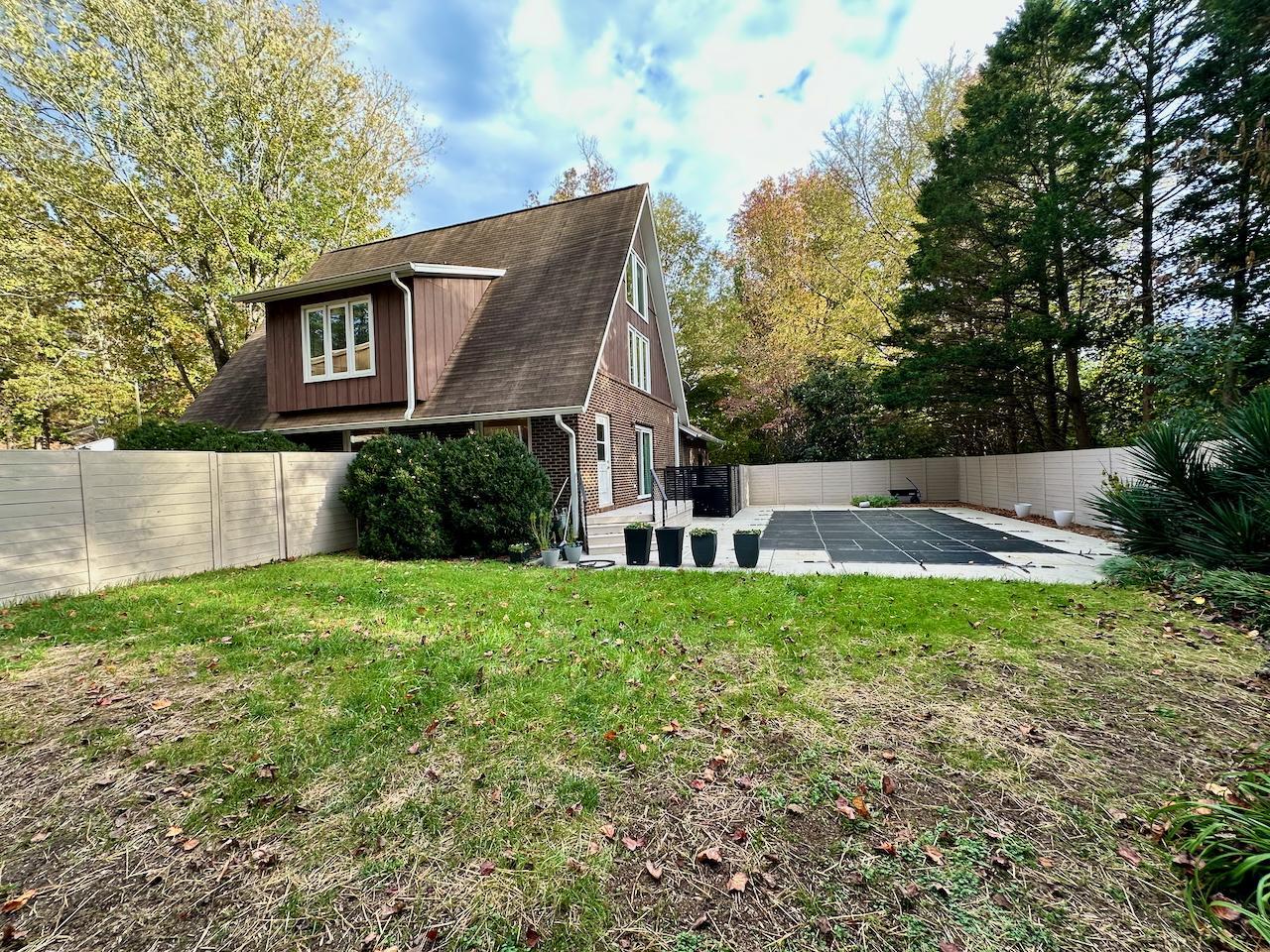 1400 Elberon Place