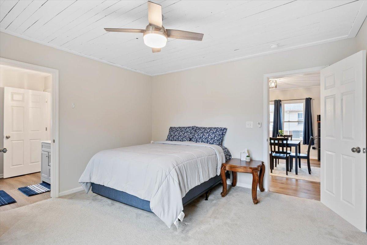 2538 Ross Road