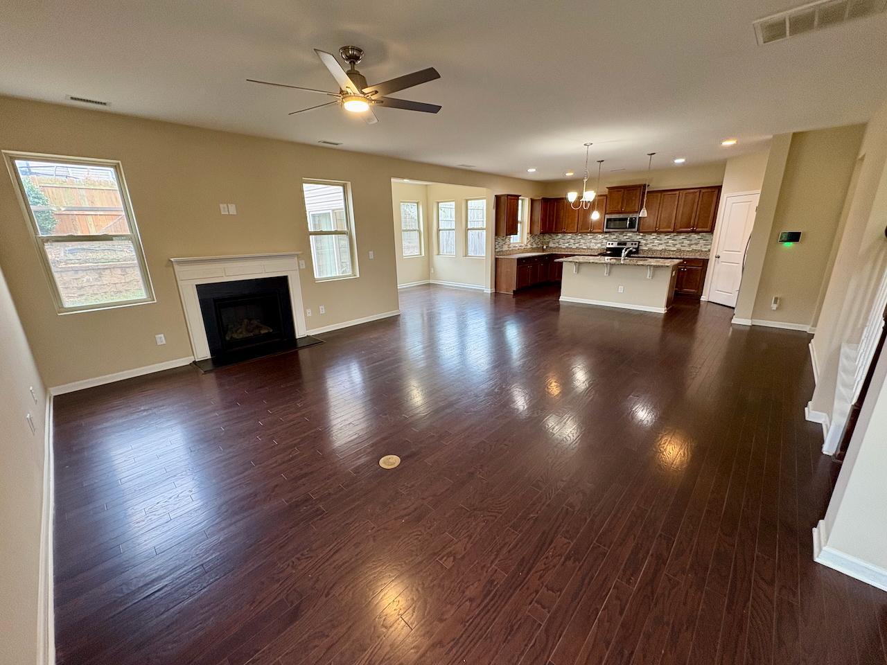 15 Davelyn Court