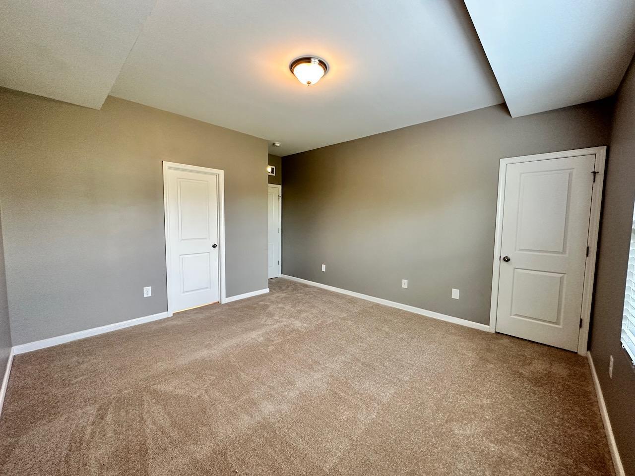 1633 Crafton Way