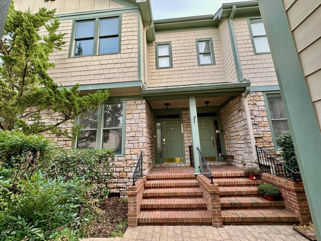 404 Presque Isle Lane