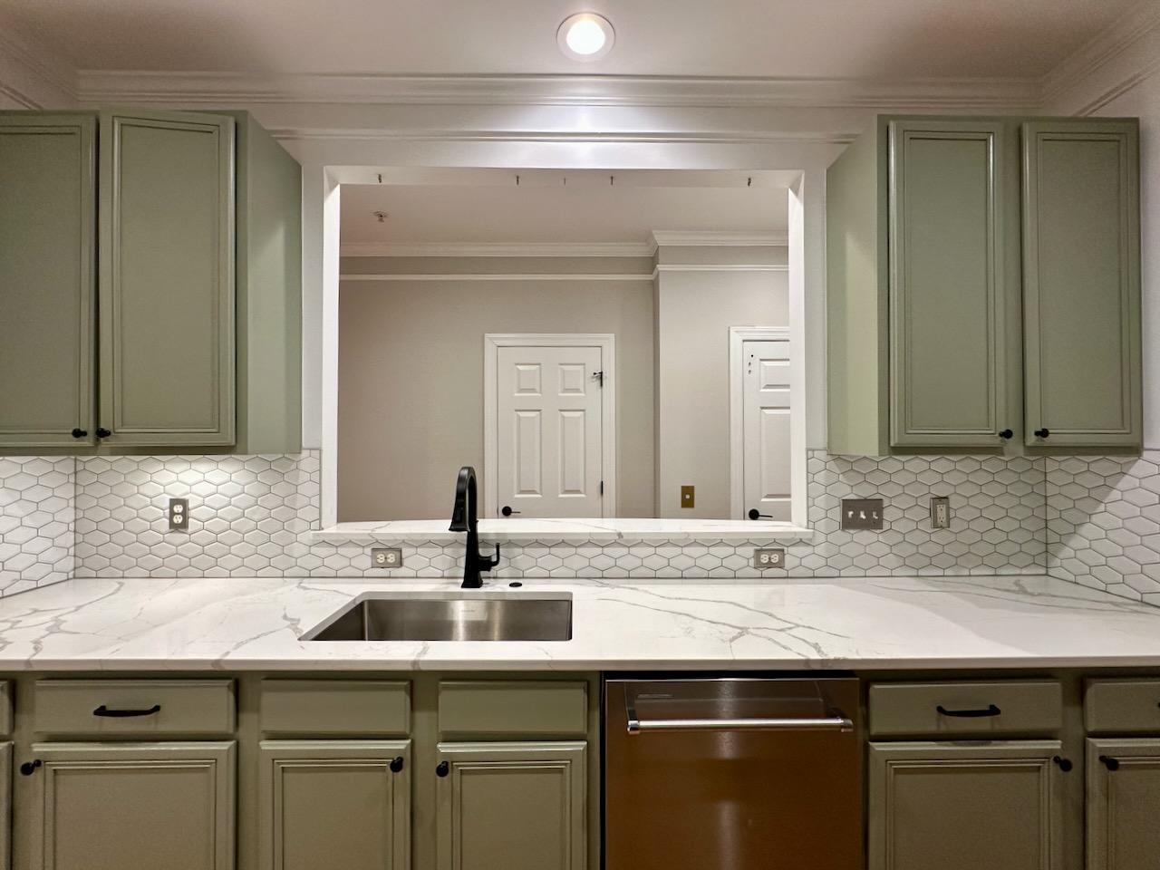 404 Presque Isle Lane