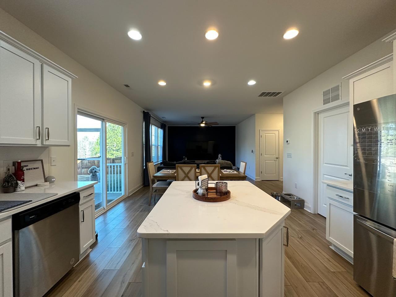 162 Creekhaven Drive