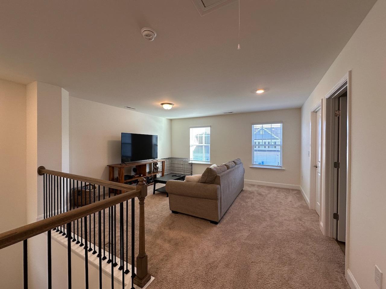 162 Creekhaven Drive