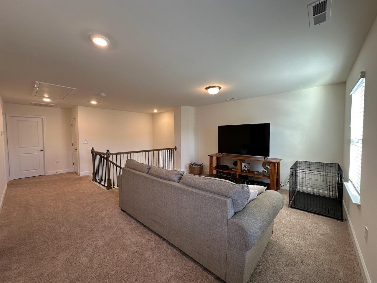 162 Creekhaven Drive