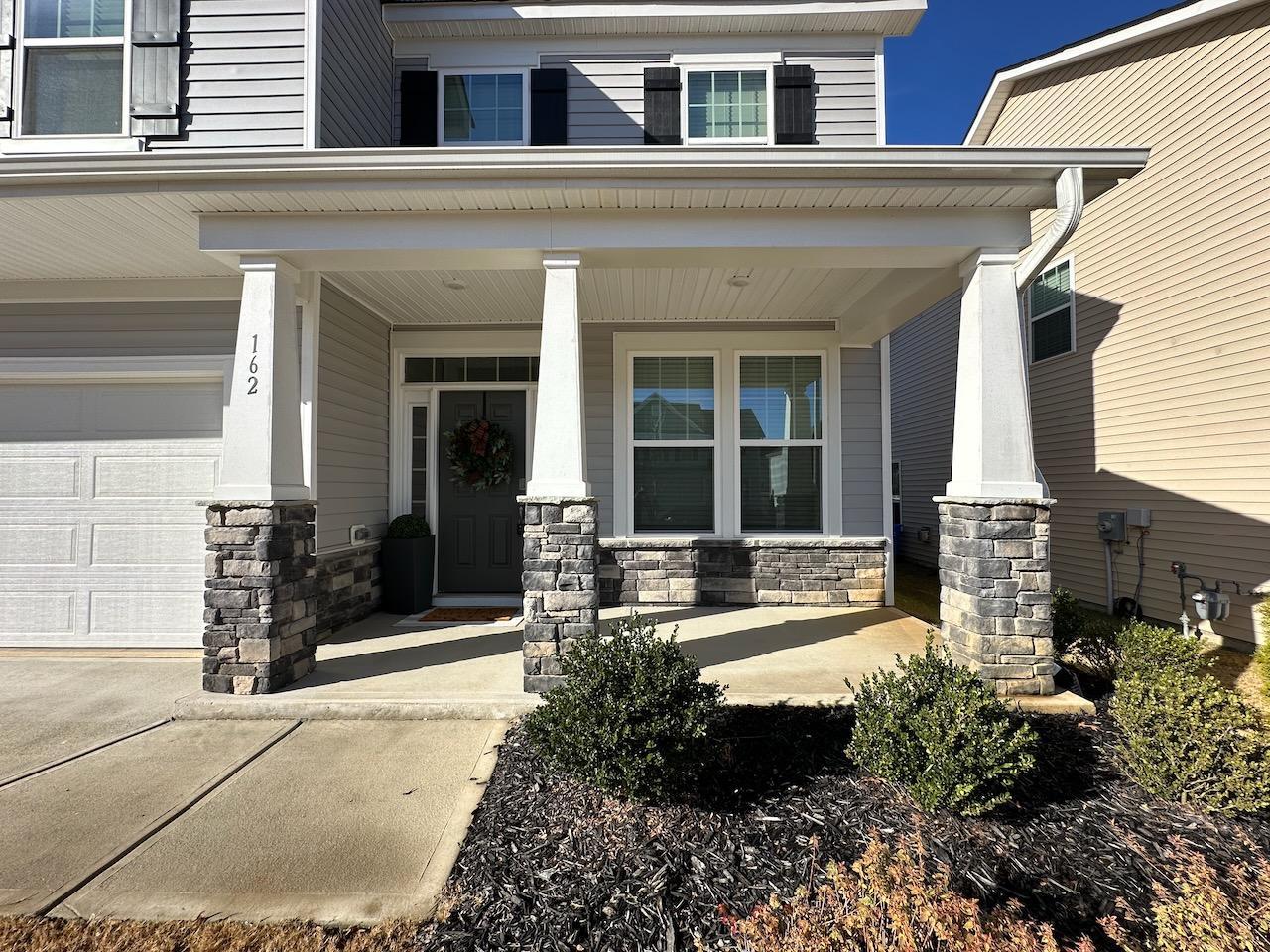 162 Creekhaven Drive