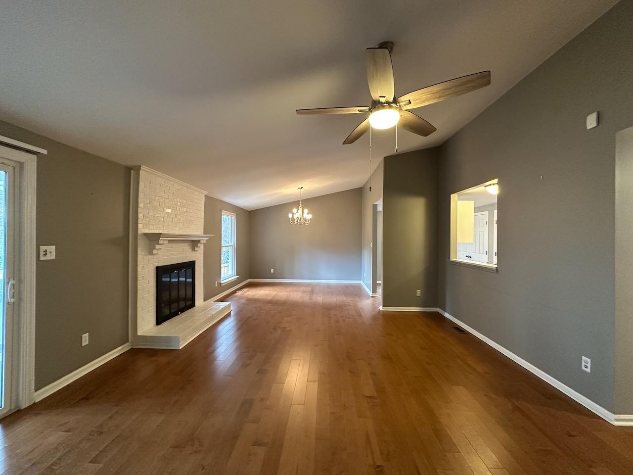 1009 Whetstone Court