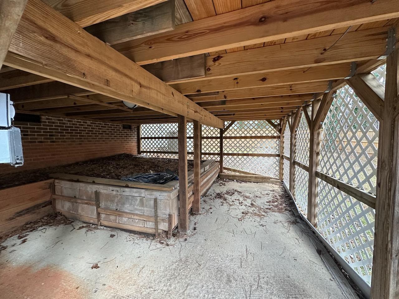 1009 Whetstone Court