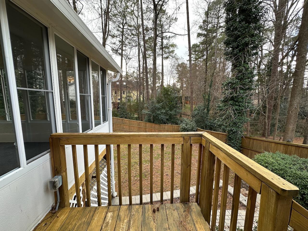 1009 Whetstone Court