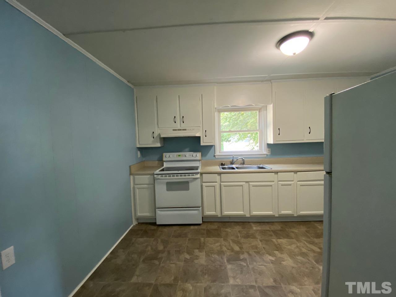 302 N Farmer Drive
