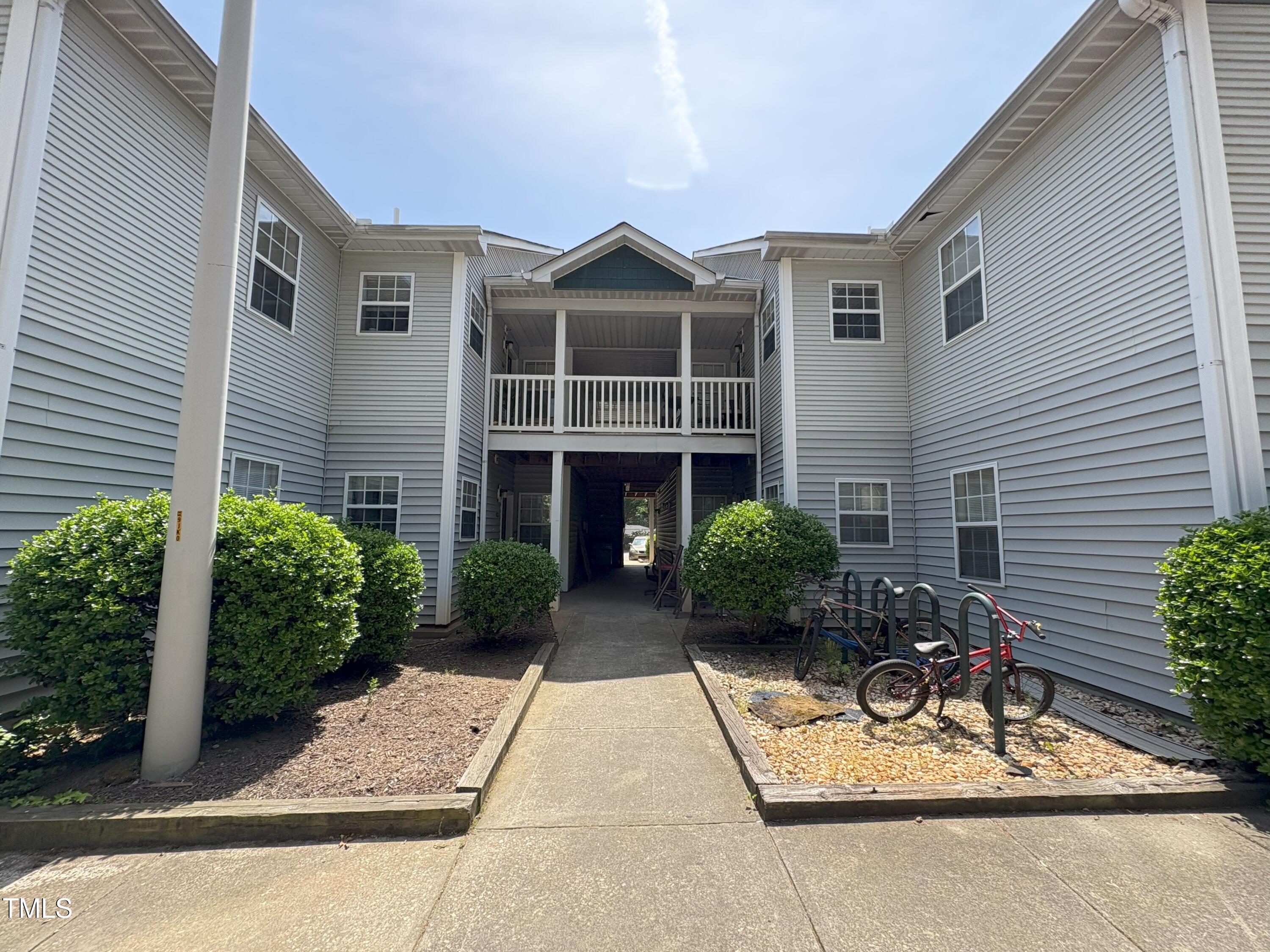 1305 Kent Road Apt B Unit: Apt 203 B